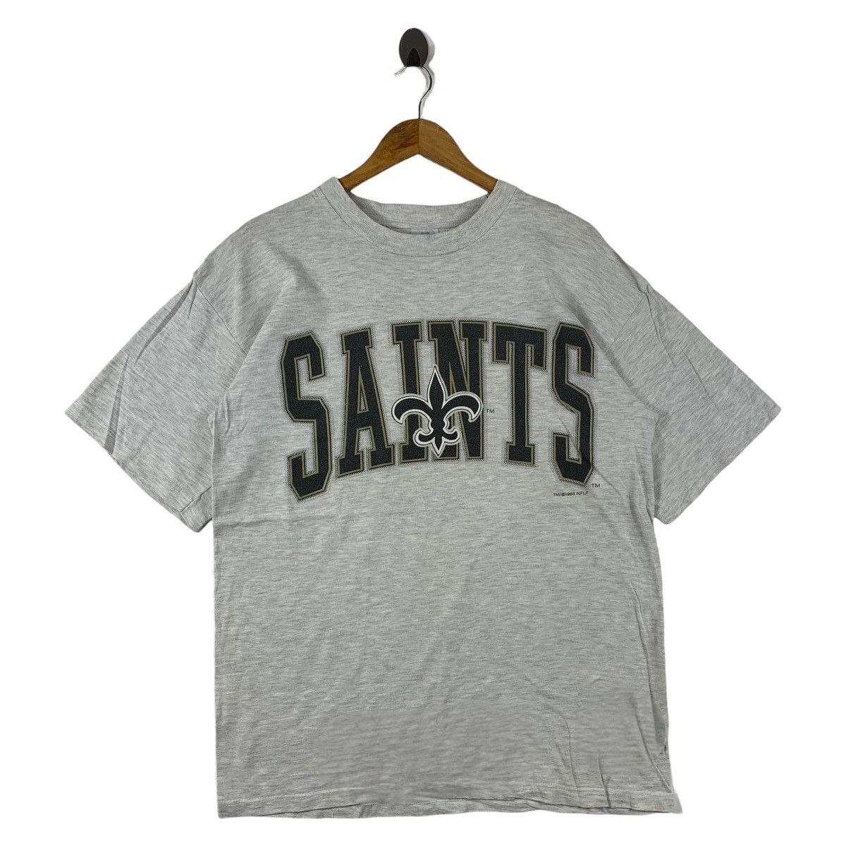 NFL Vintage 90s NEW ORLEANS SAINTS NFL team big logo tee Size US L / EU 52-54 / 3 - 1 Thumbnail