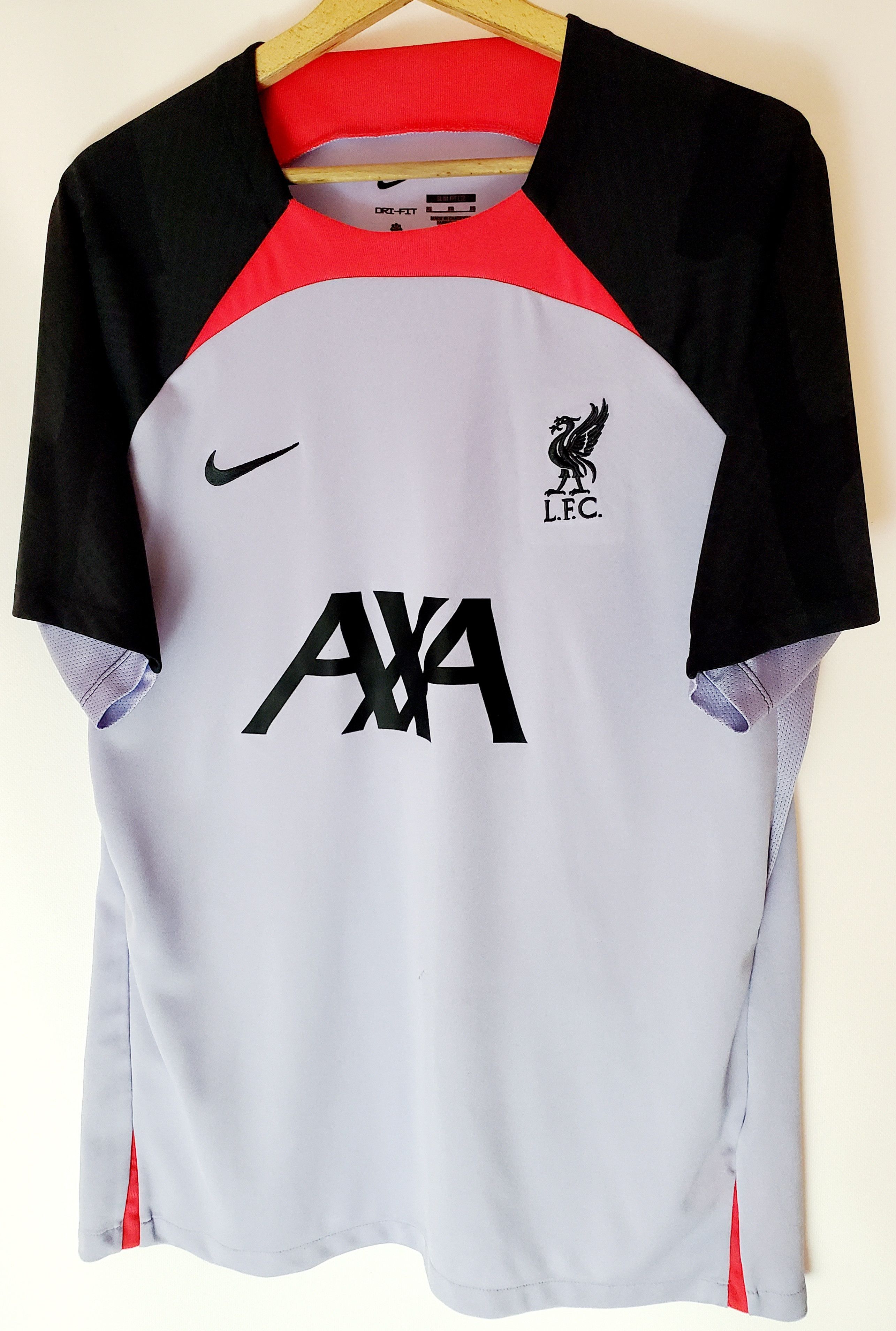 Nike Liverpool 2022-23 nike soccer jersey size Xl Size US XL / EU 56 / 4 - 1 Thumbnail