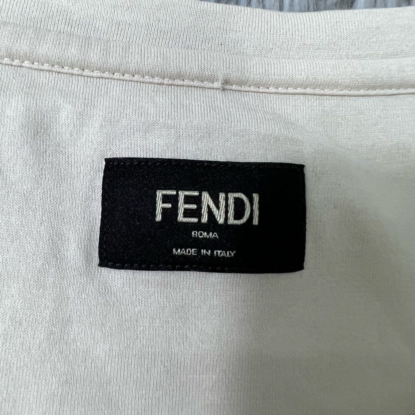Fendi Fendi Embroidered Short-Sleeve T-shirt Size US XXL / EU 58 / 5 - 3 Thumbnail