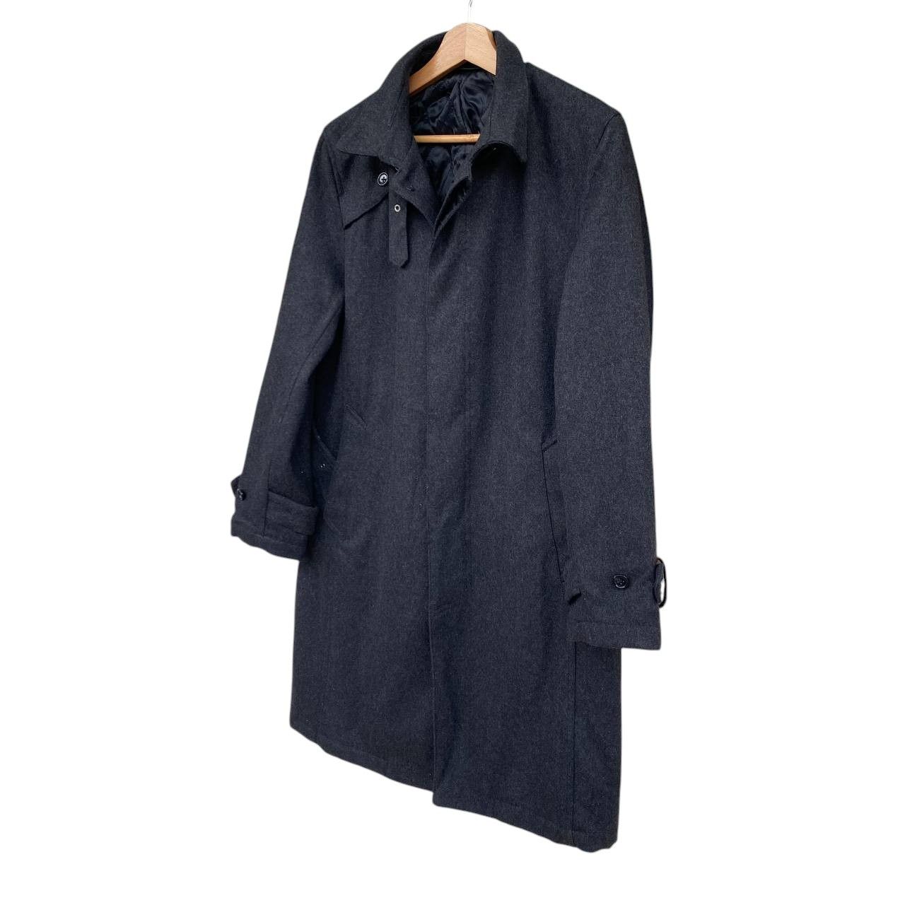 Armoire D'Homme Vintage D'Homme A Homme Wool Overcoat Quilted Lining Size US M / EU 48-50 / 2 - 4 Thumbnail