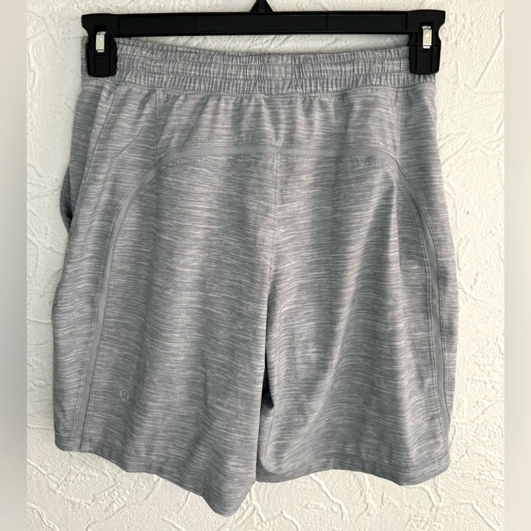 Lululemon Lululemon Shorts Women’s S Active Gray Breathable Size 28" / US 6 / IT 42 - 2 Thumbnail