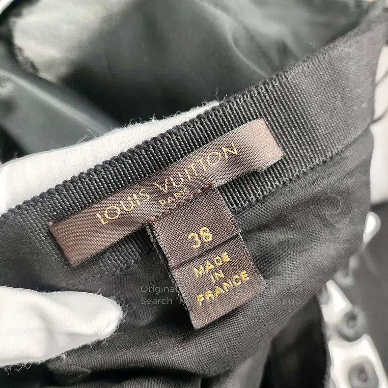 Louis Vuitton Louis Vuitton Black umbrella skirt Size 37" - 3 Thumbnail