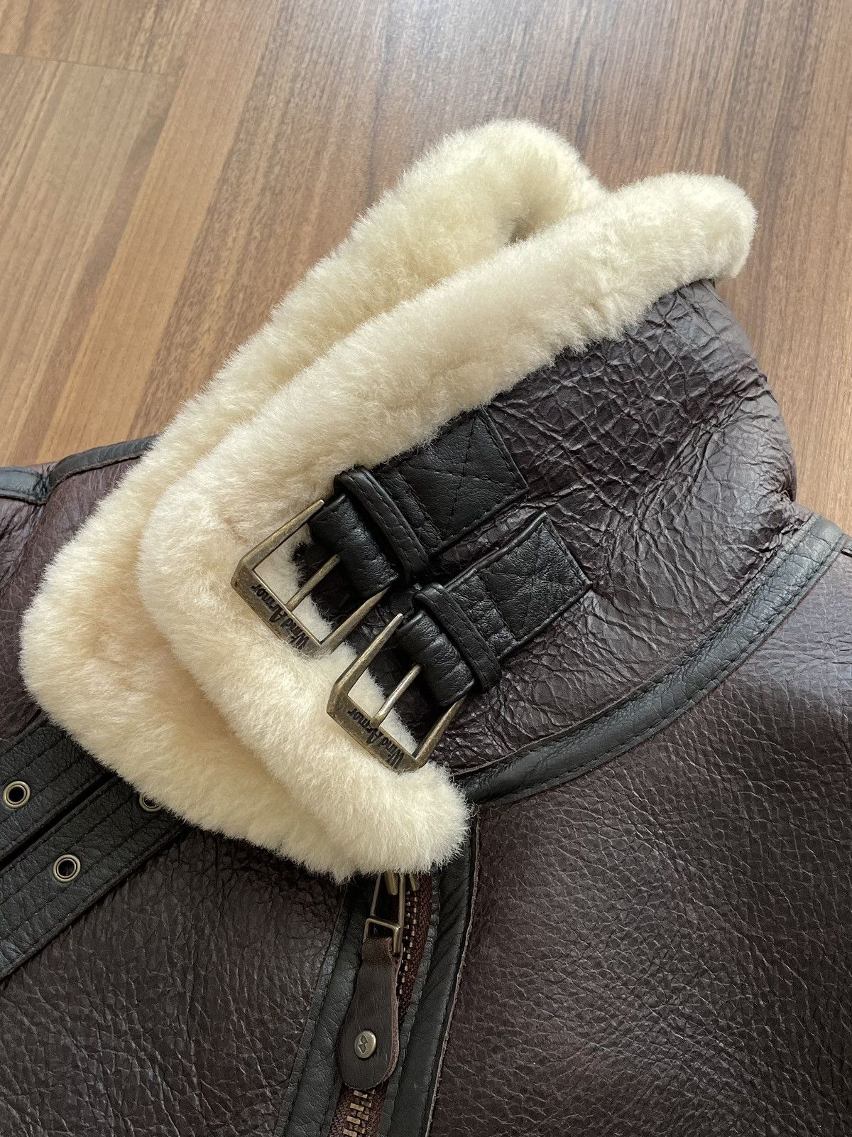 Schott Wind Armour B-3 US Sheepskin Bomber Flight Jacket Size US M / EU 48-50 / 2 - 7 Thumbnail