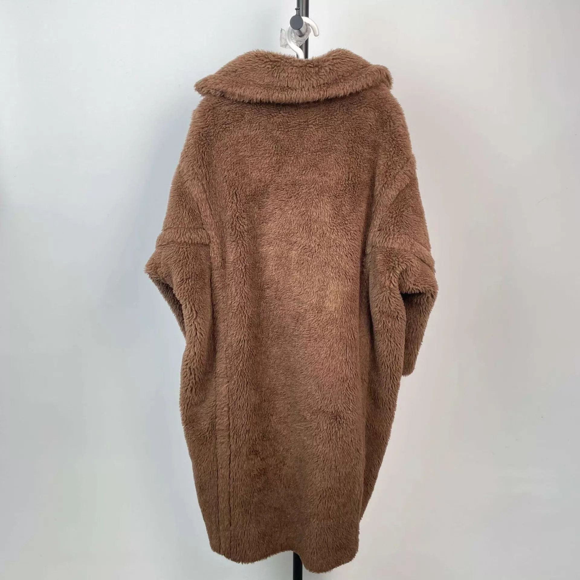 Max Mara Max Mara teddy long coat brown XS Size XS / US 0-2 / IT 36-38 - 2 Thumbnail