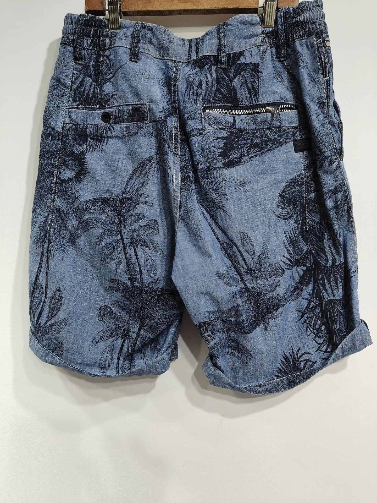 G-Star G-STAR Genuine Men's Summer Casual Shorts K29 Size US 29 - 2 Thumbnail
