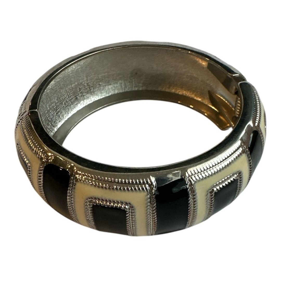 Vintage Vintage Silver & Black Geometric Enamel Bangle Bracelet With Size ONE SIZE - 4 Thumbnail