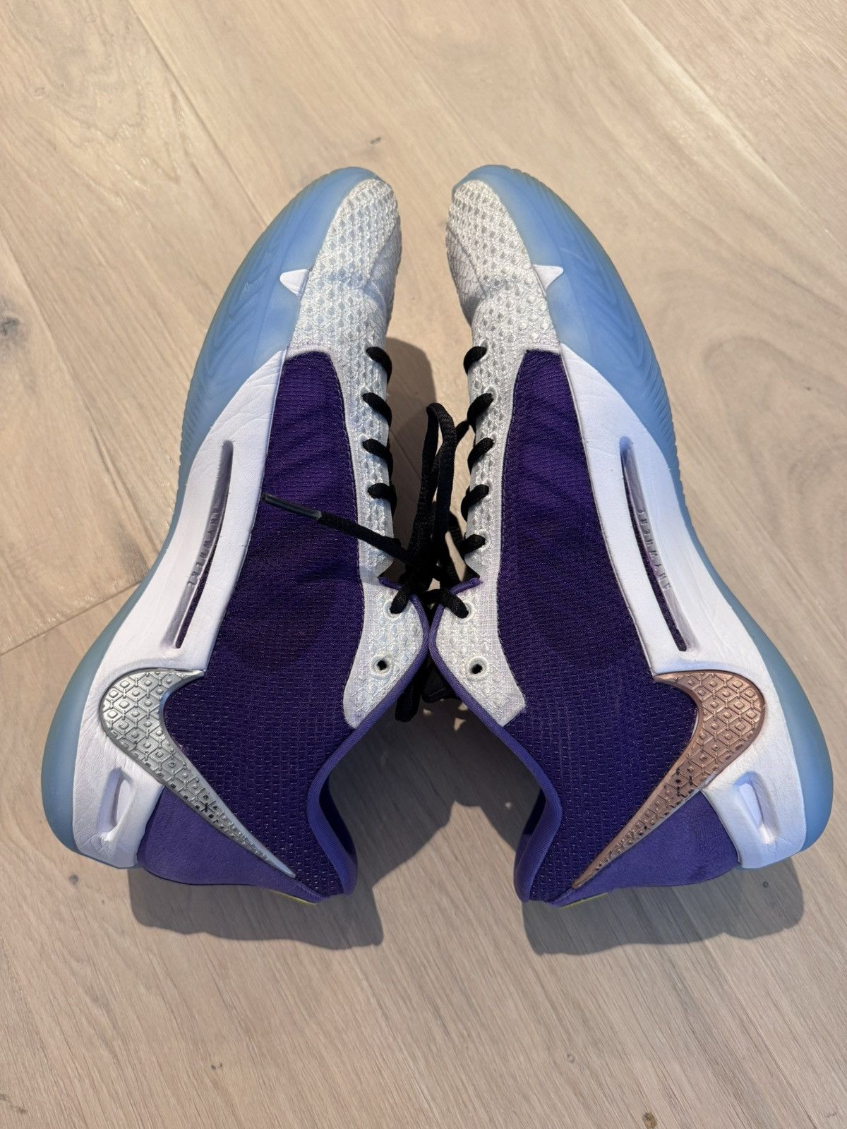 Nike Nike Sabrina 1 ID Men Size 9 Size US 9 / EU 42 - 11 Thumbnail