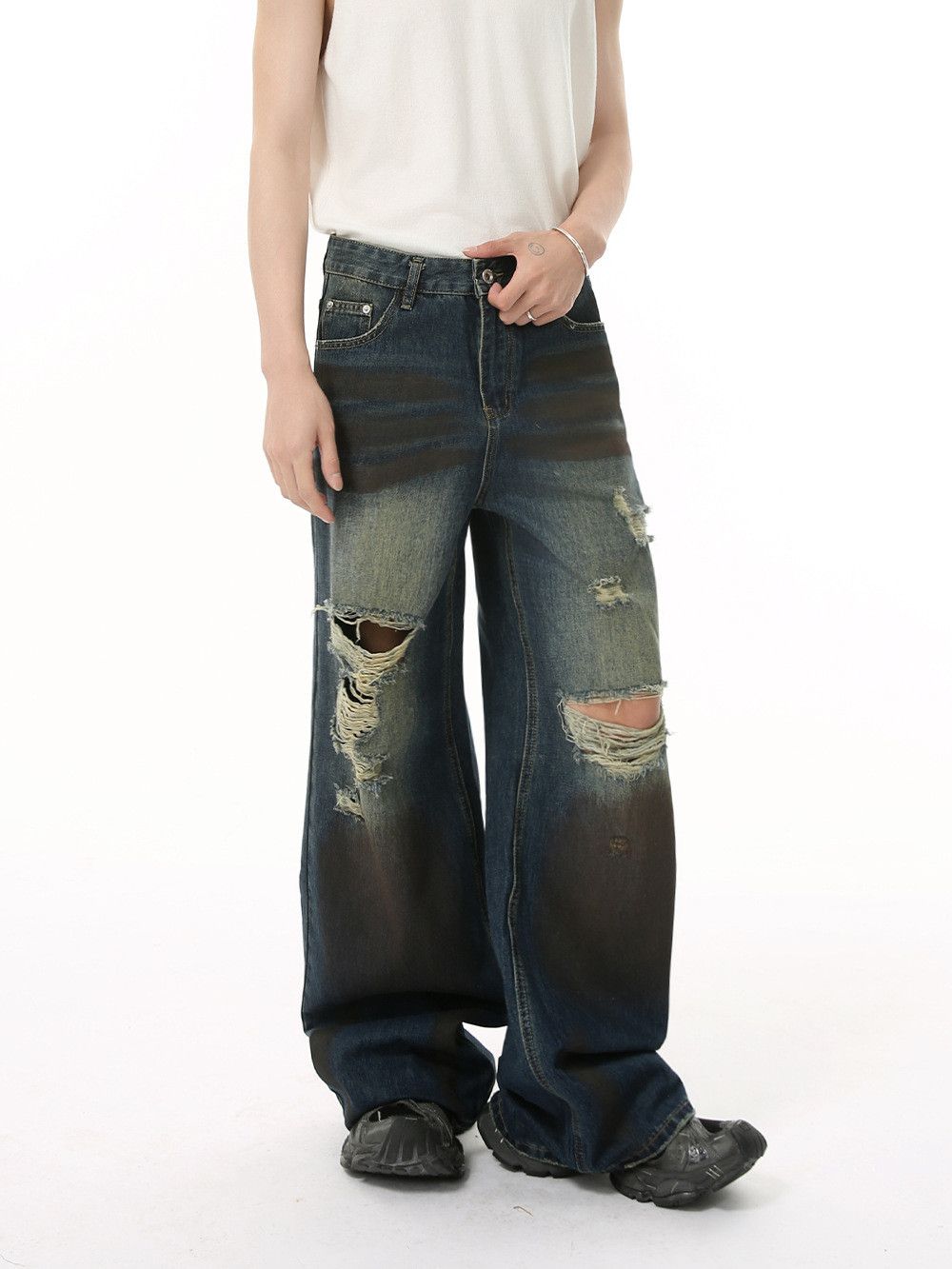 Vintage American high street distressed straight leg ripped jeans Size US 32 / EU 48 - 2 Thumbnail