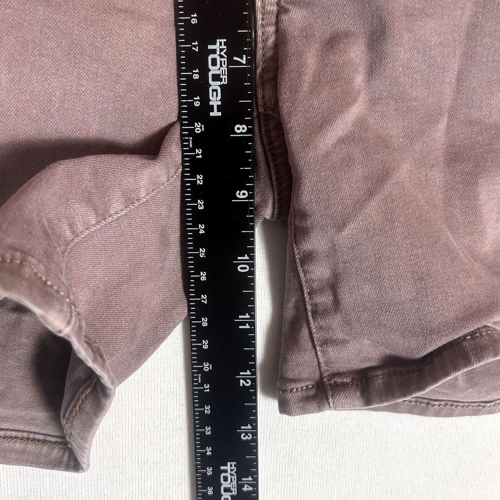 American Eagle Outfitters American Eagle Outfitters Super Stretch Midi Jean Shorts Womens 2 Maroon Red Size 26" / US 2 / IT 38 - 7 Thumbnail