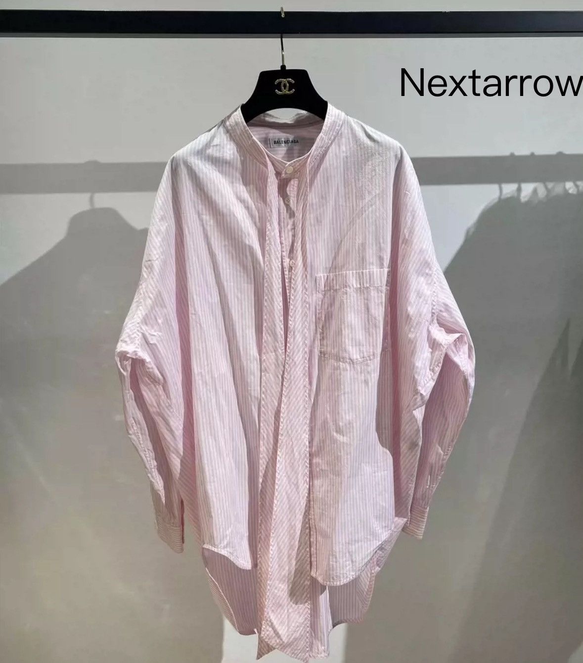 Balenciaga Balenciaga Pink Ribbon Back Letter Shirt Size US M / EU 48-50 / 2 - 1 Thumbnail