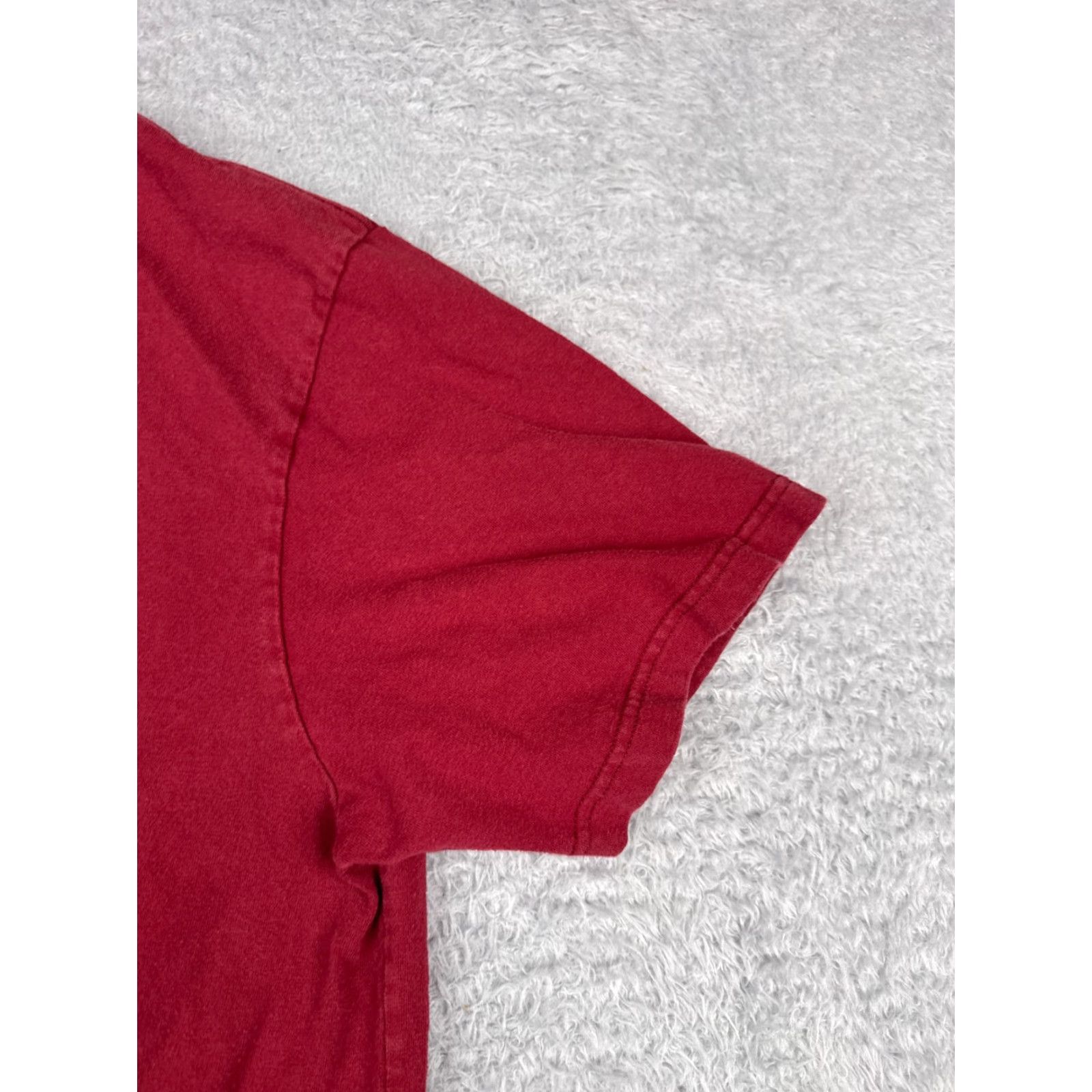 Patagonia Patagonia Shirt Men XL Red Short Sleeve Crew Neck 100% Cotton Fitz Roy Logo T-Shirt Outdoor All Seasons Slim Fit Mens Size US XL / EU 56 / 4 - 3 Thumbnail
