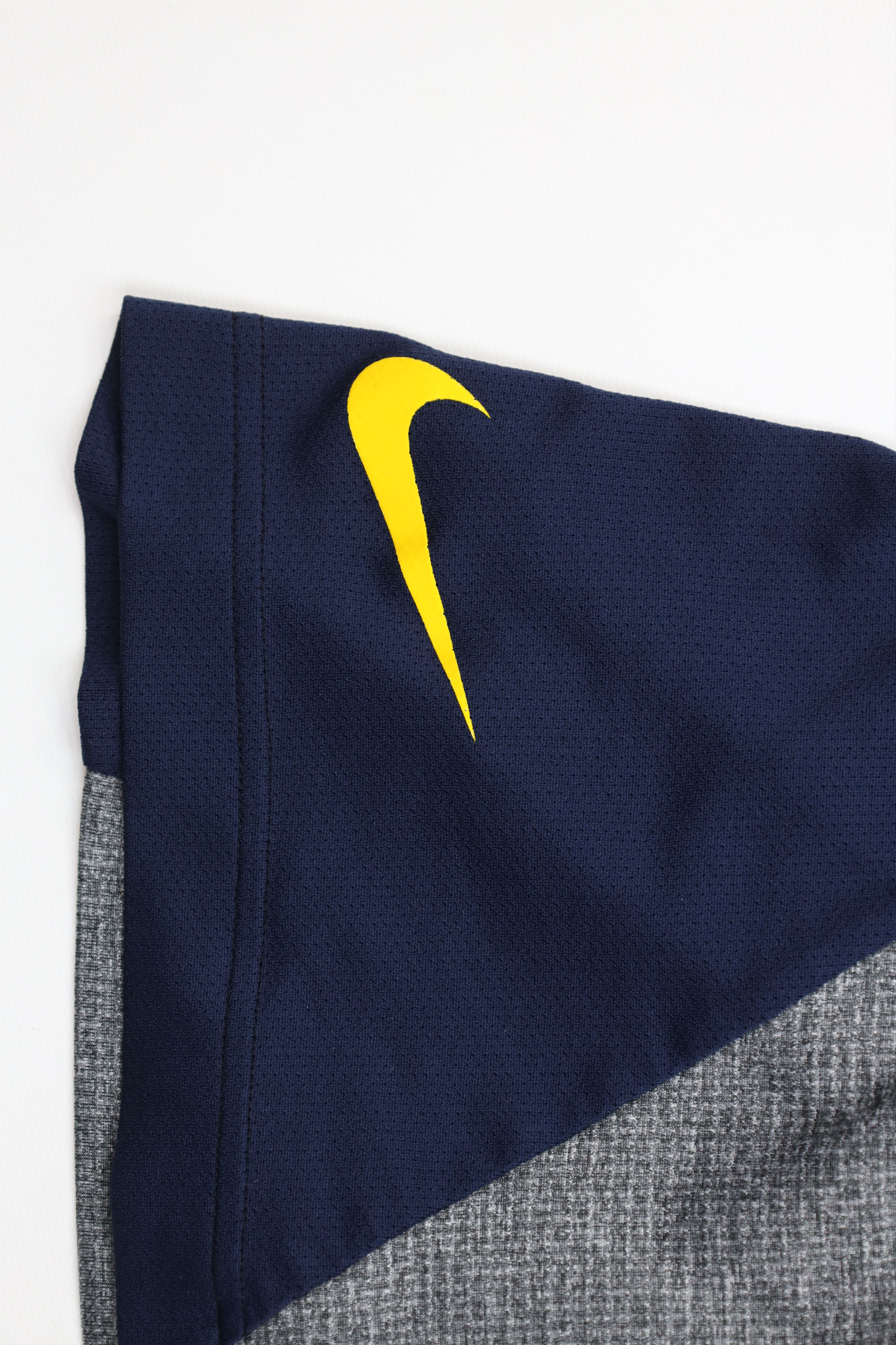Nike Nike University of Michigan Gym Basketball Shorts Gray Blue Size US 32 / EU 48 - 5 Thumbnail