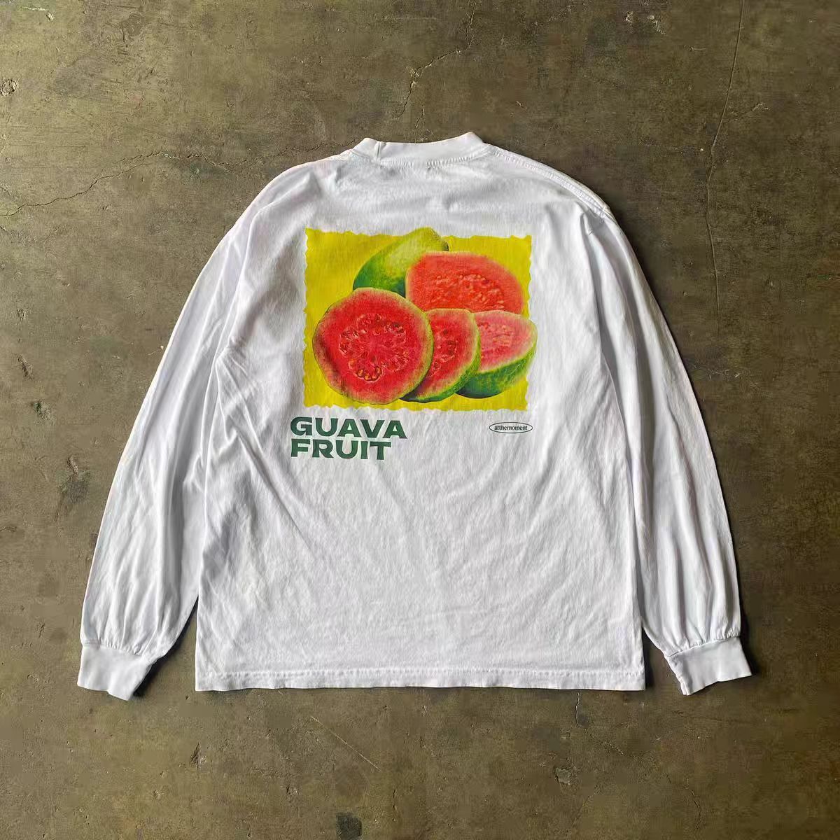 Japanese Brand × Vintage White casual retro guava print long-sleeved t-shirt Size US L / EU 52-54 / 3 - 1 Thumbnail