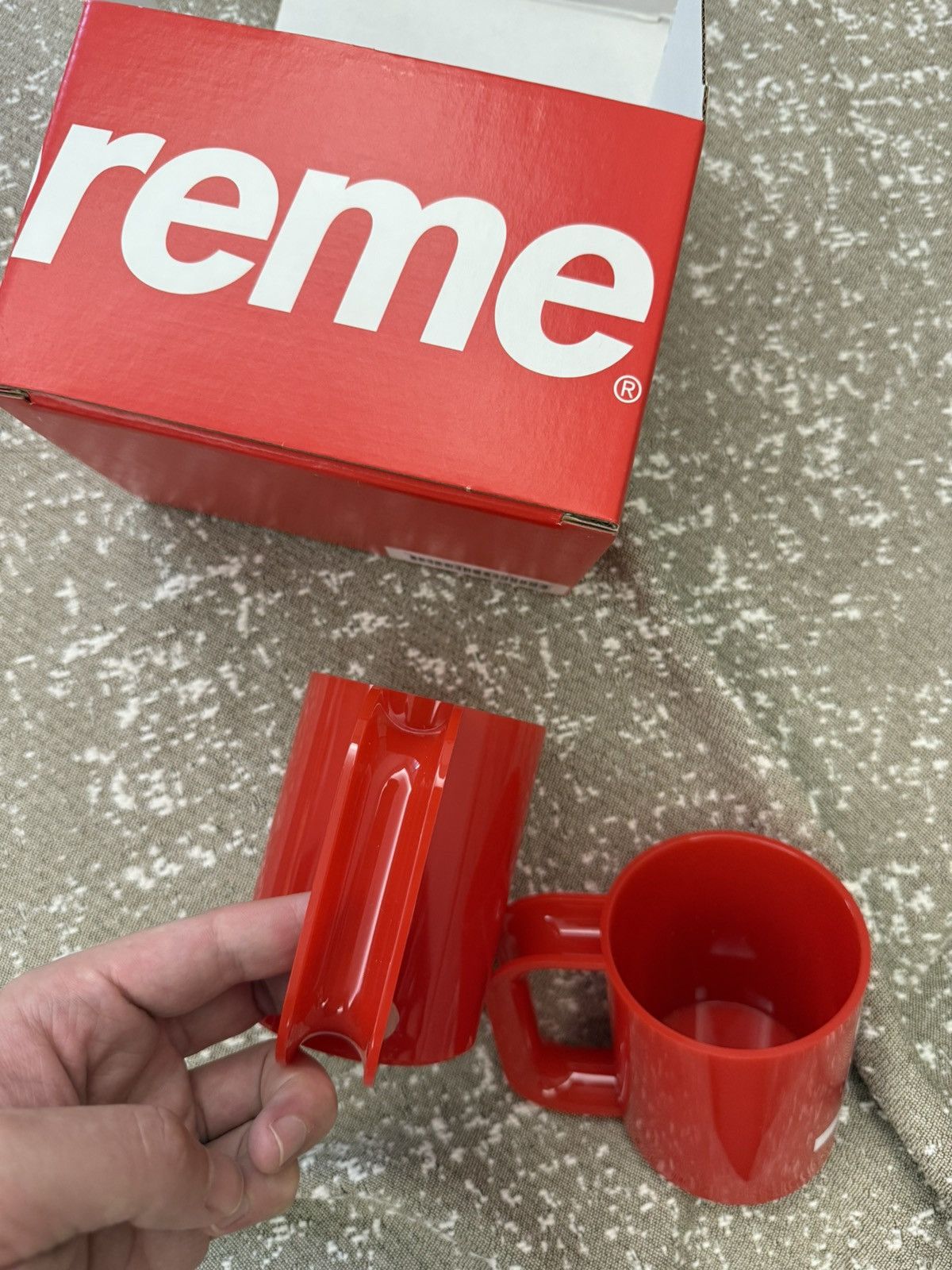 Supreme Supreme heller mugs set if 2 red new with box Size ONE SIZE - 4 Thumbnail