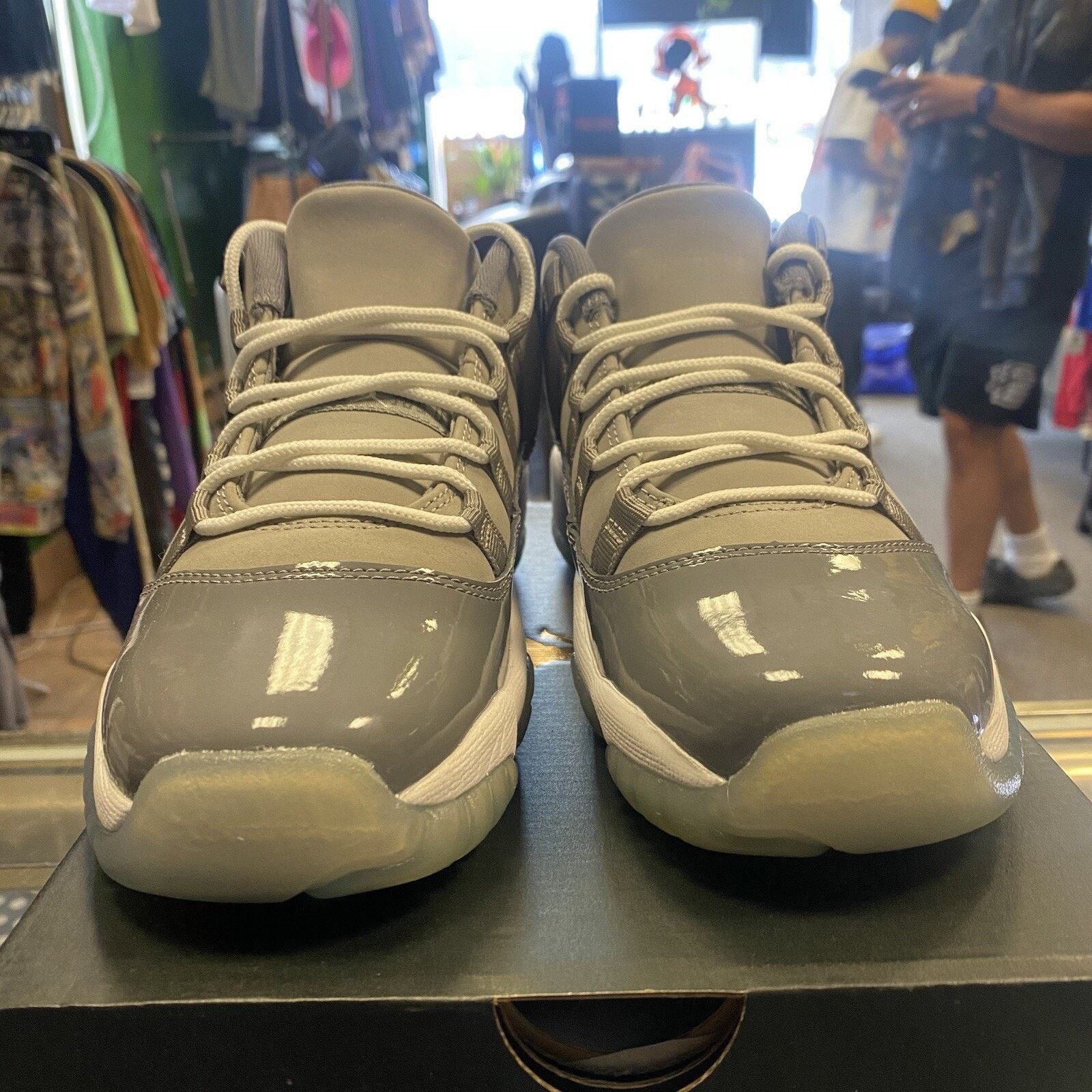 Jordan Brand Air Jordan 11 Retro Low Cool Grey 2018 528896-003 Size 6Y Size US 6 / EU 39 - 3 Thumbnail