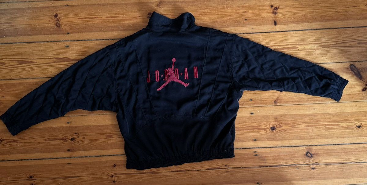 Jordan Brand × Vintage Authentic Vintage Jordan Jacket Size US XL / EU 56 / 4 - 2 Thumbnail