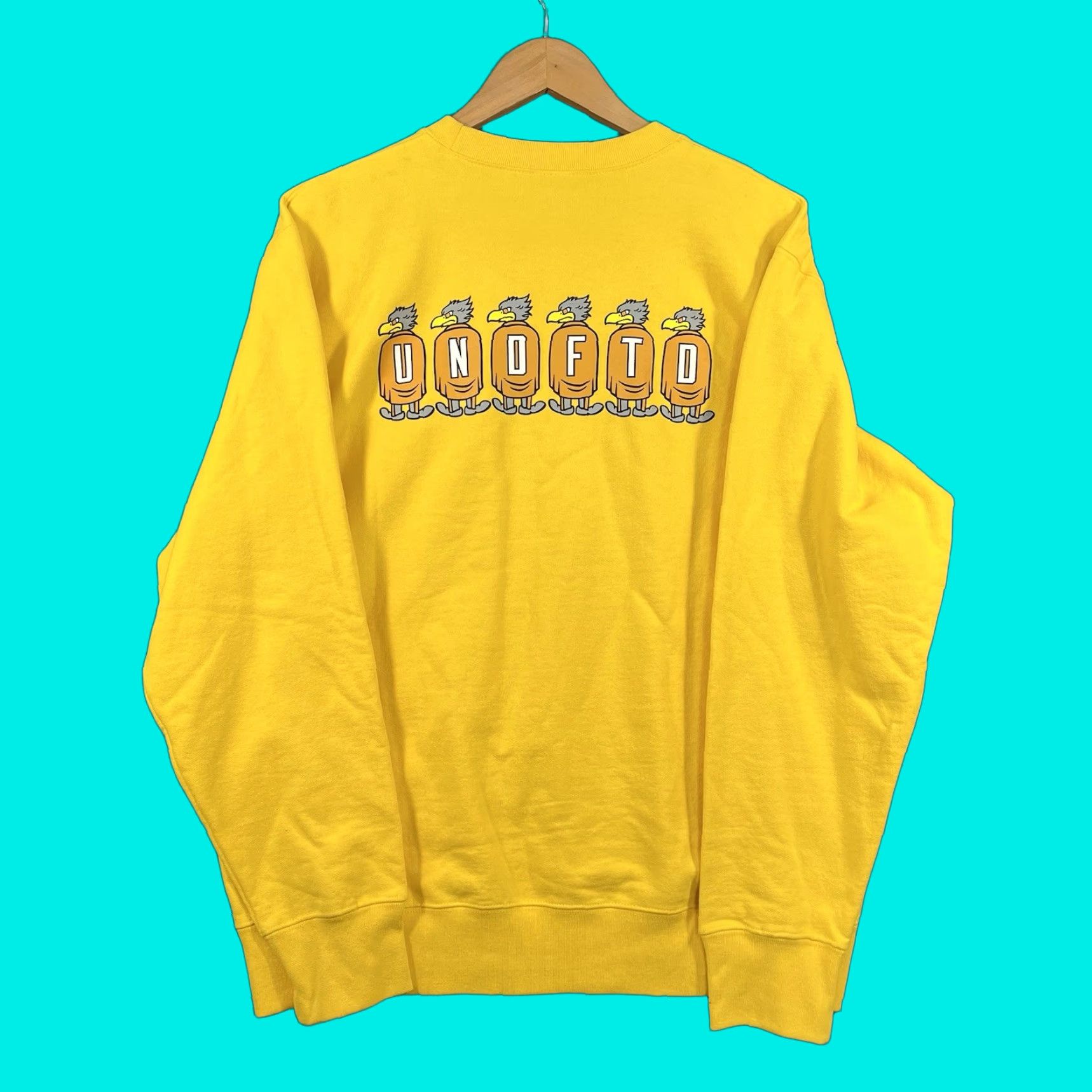 Undefeated VINTAGE UNDEFEATED BIRD BIRDS Mens Large Yellow Crewneck Sweatshirt Streetwear UNDFTD Size US L / EU 52-54 / 3 - 1 Thumbnail