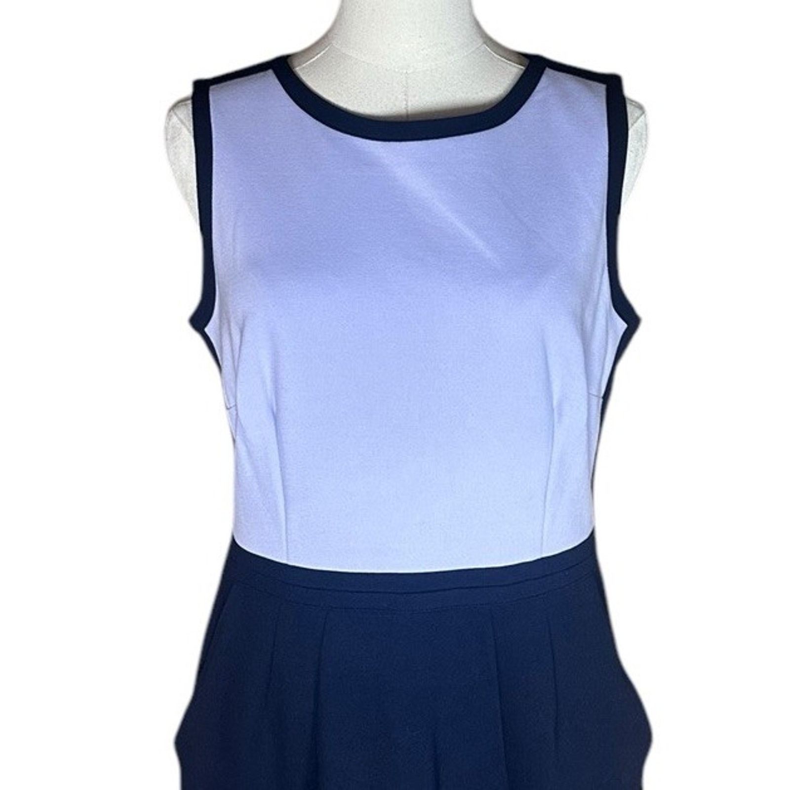 Lands' End Lands End Ponte Knit Sleeveless Sheath Dress 10P Size L / US 10 / IT 46 - 3 Thumbnail