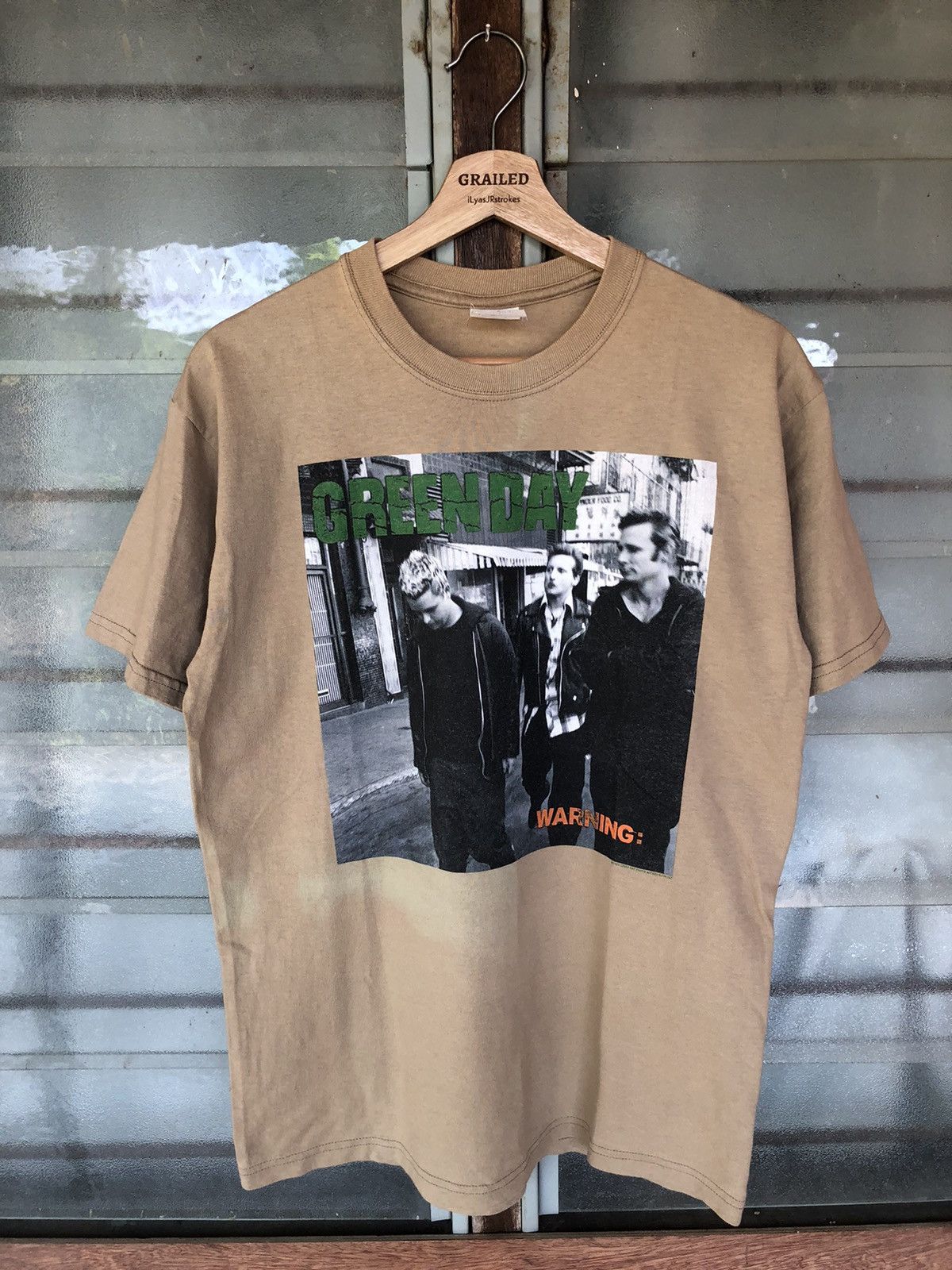 Band Tees Vintage Green Day Warning: Album Shirt Tee Size US M / EU 48-50 / 2 - 1 Thumbnail