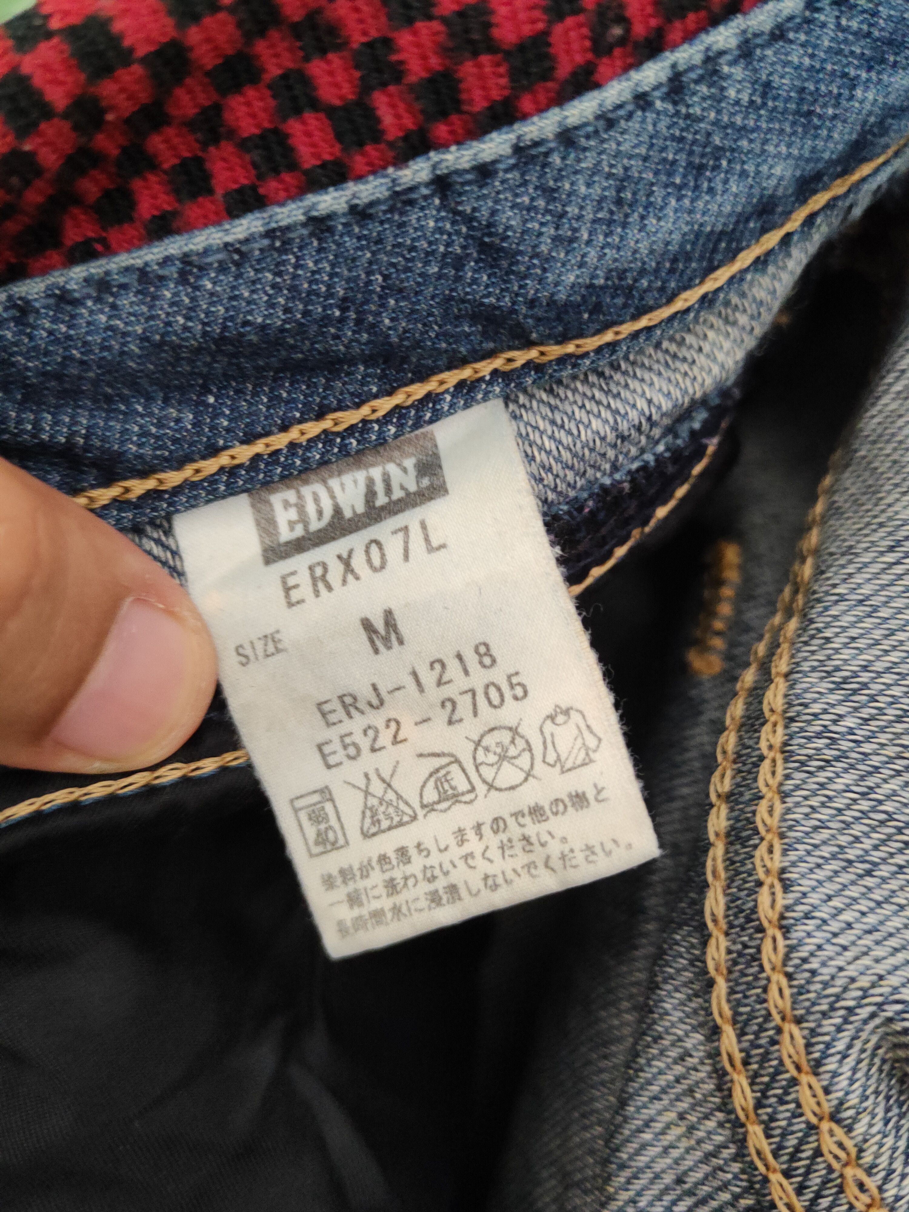 Edwin Edwin Dark Blue Distressed Ripped denim Jeans #W1404 Size US 32 / EU 48 - 16 Thumbnail