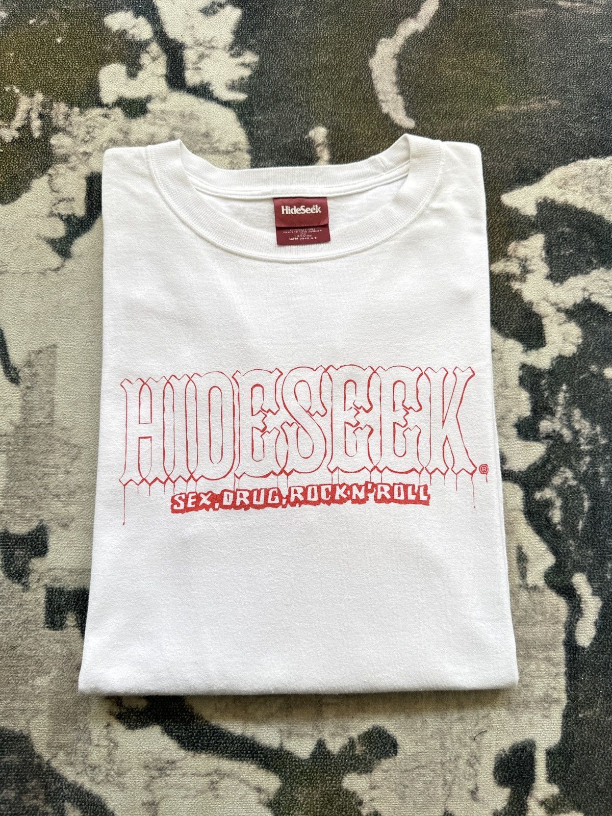 Japanese Brand 00’s Hide and Seek '' sex drug rock n' roll '' long sleeve Size US L / EU 52-54 / 3 - 7 Thumbnail