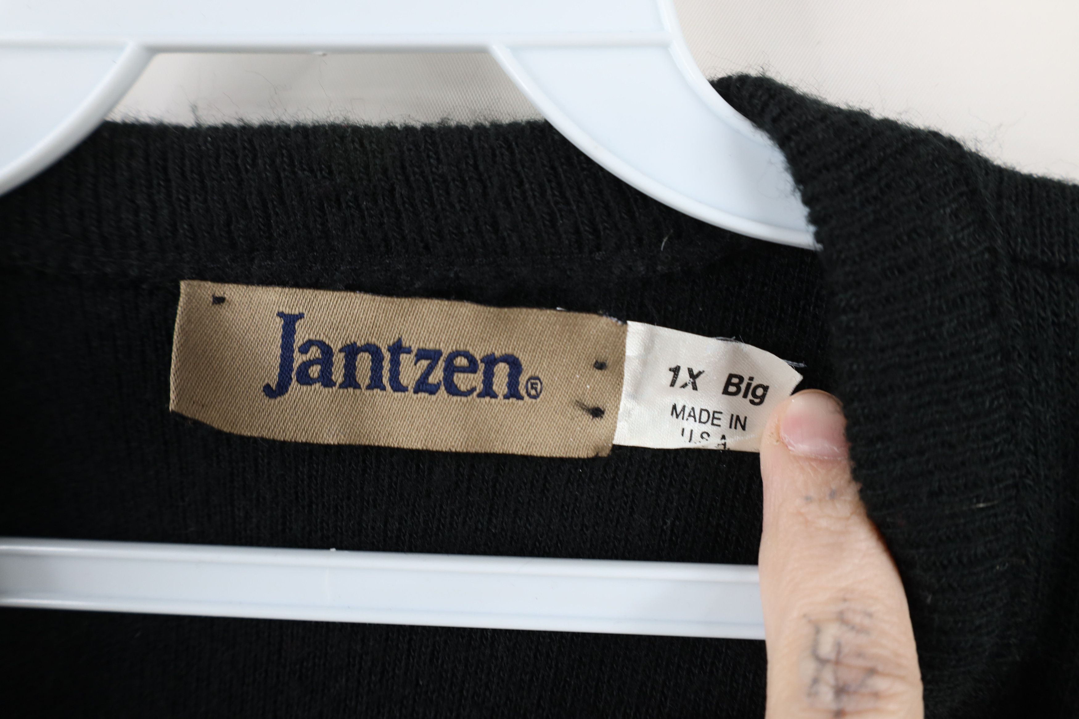 Vintage Vintage 90s Streetwear Knit V-Neck Sweater Vest Black USA Size US XL / EU 56 / 4 - 5 Thumbnail