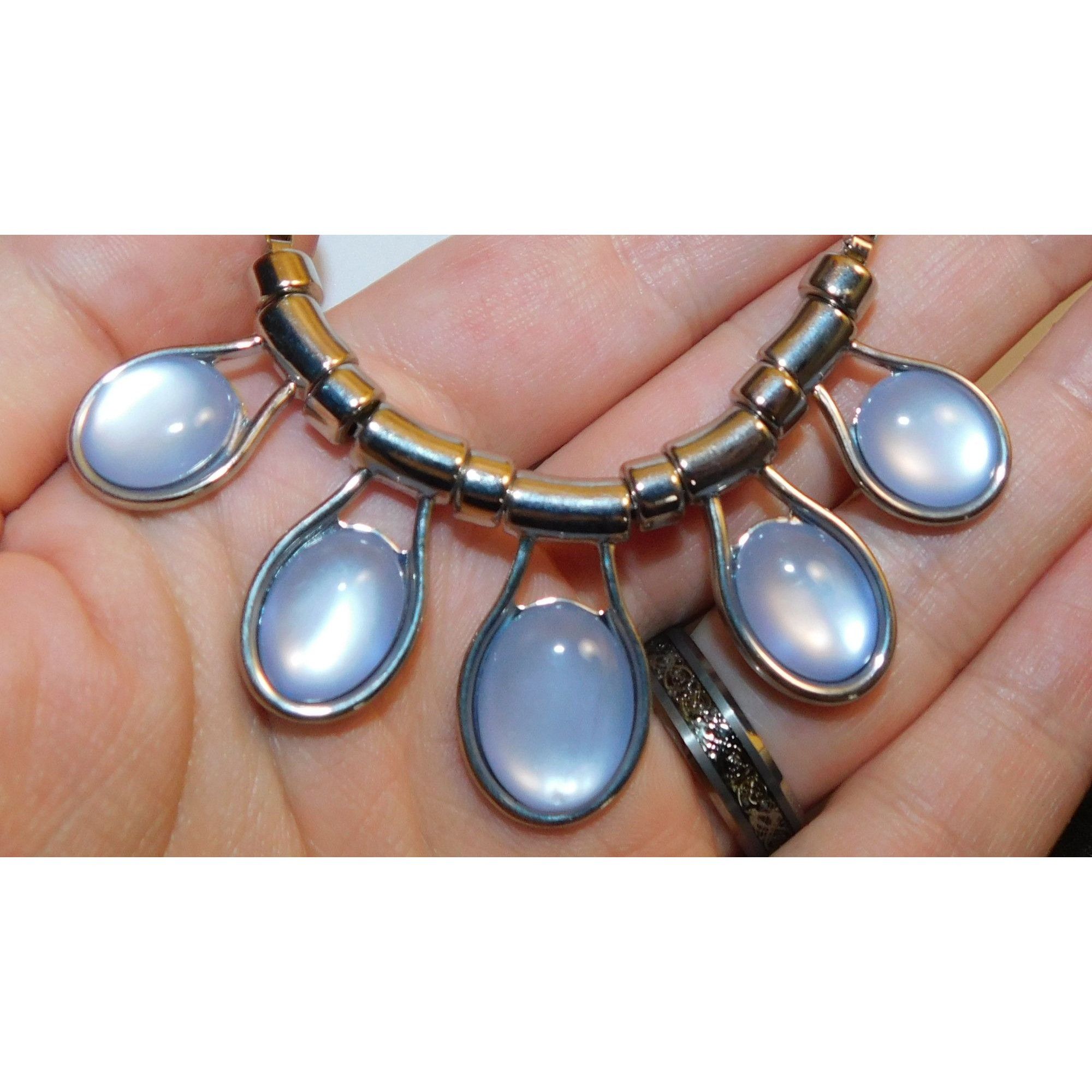Other Fairycore Moonglow Light Purple Graduated Necklace Size ONE SIZE - 1 Thumbnail