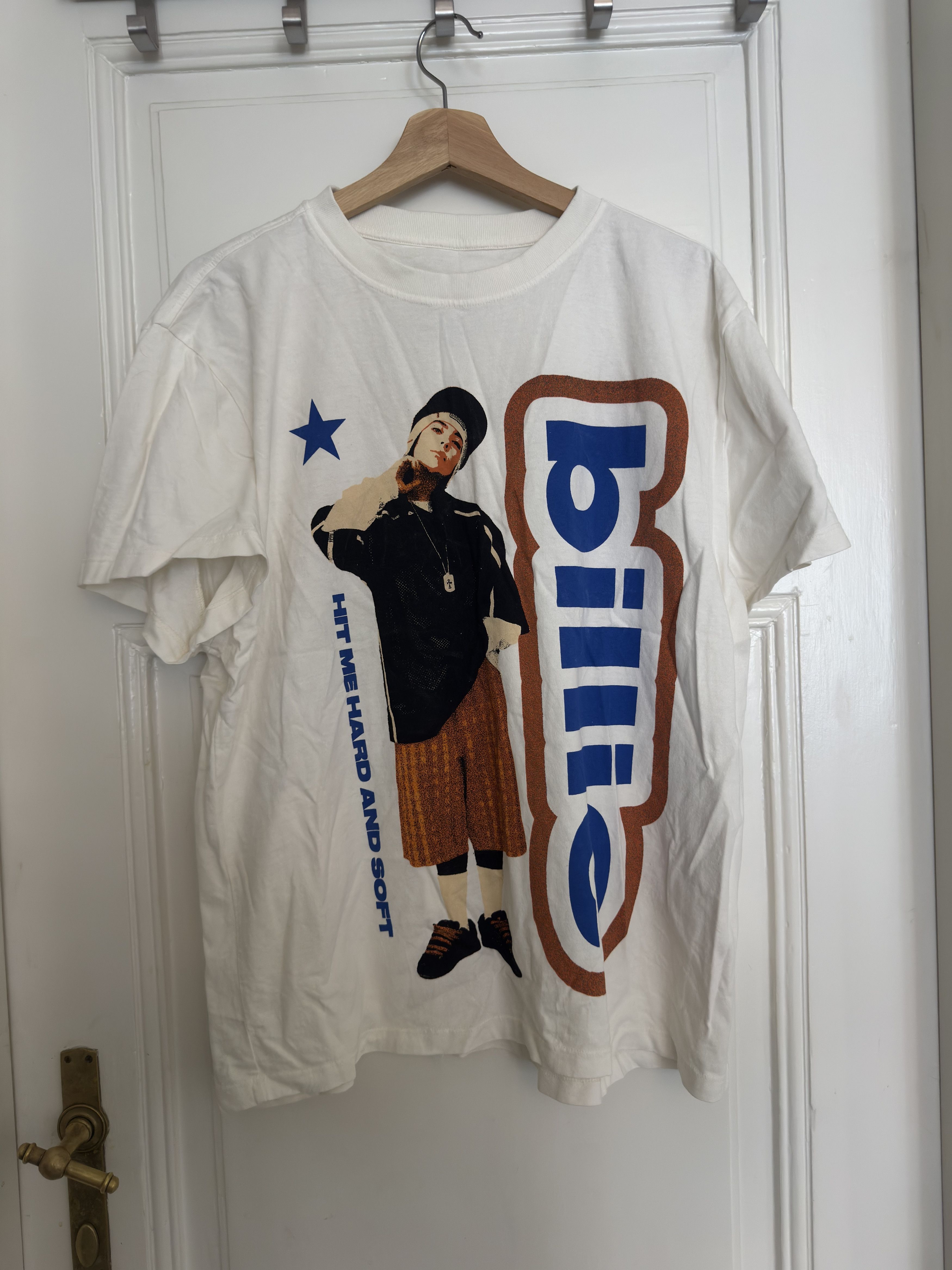 Billie Eilish Billie Eilish Tour T-shirt Merch Size US M / EU 48-50 / 2 - 1 Thumbnail