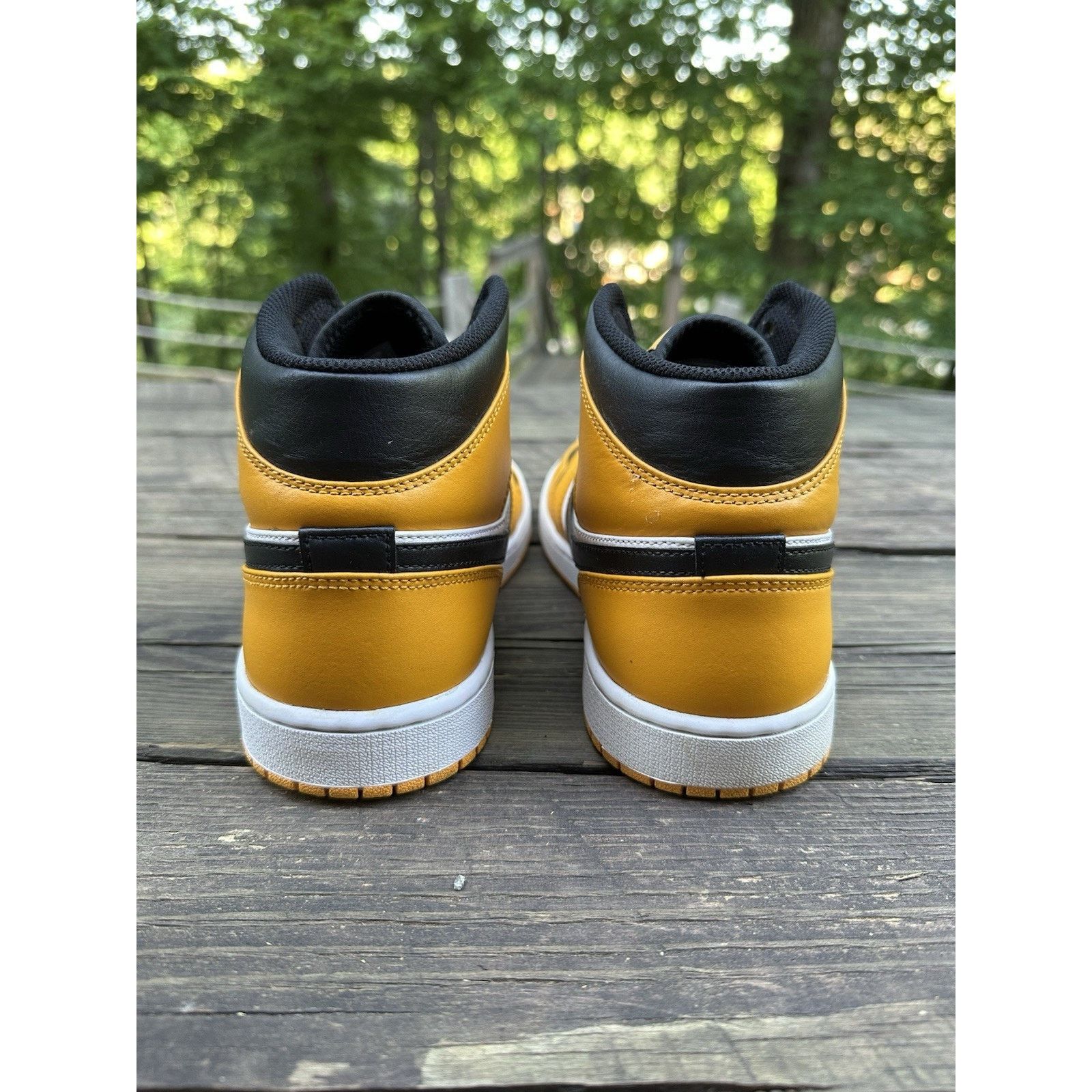 Jordan Brand Jordan 1 Mid Taxi - Size 10.5 Size US 10.5 / EU 43-44 - 5 Thumbnail