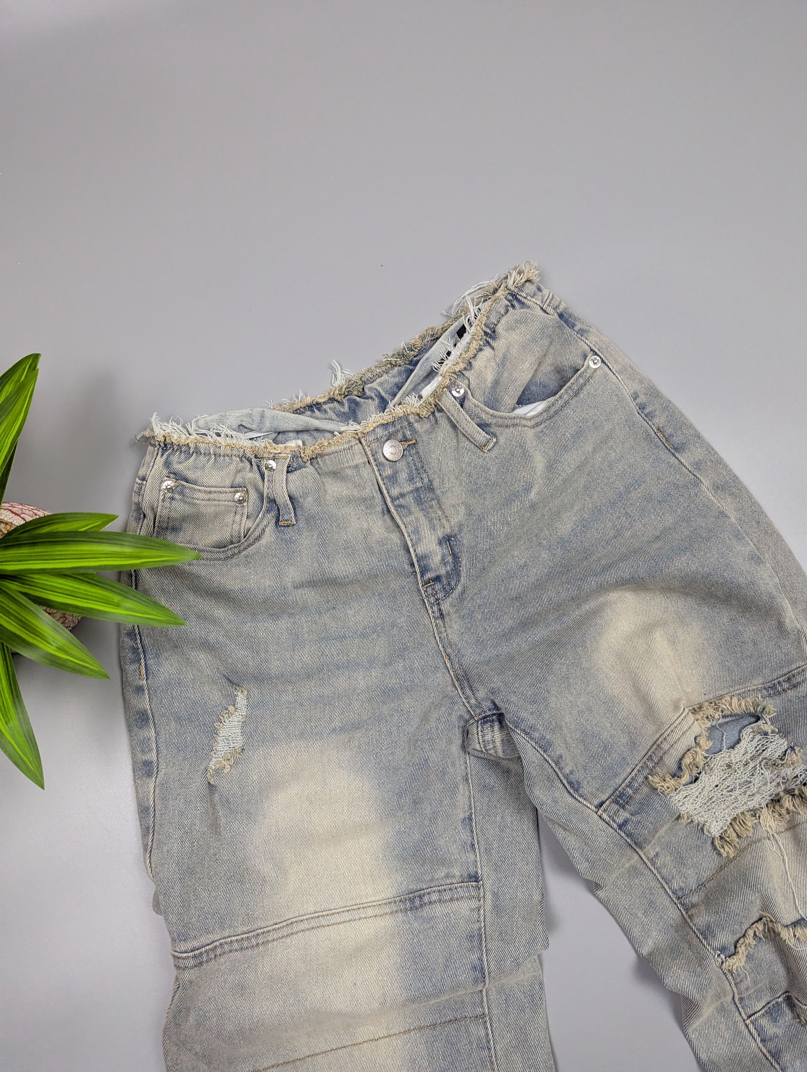 Japanese Brand SUMWON Vintage Y2K Distressed Gray Ripped Avant-Garde Jeans Size 28" / US 6 / IT 42 - 6 Thumbnail