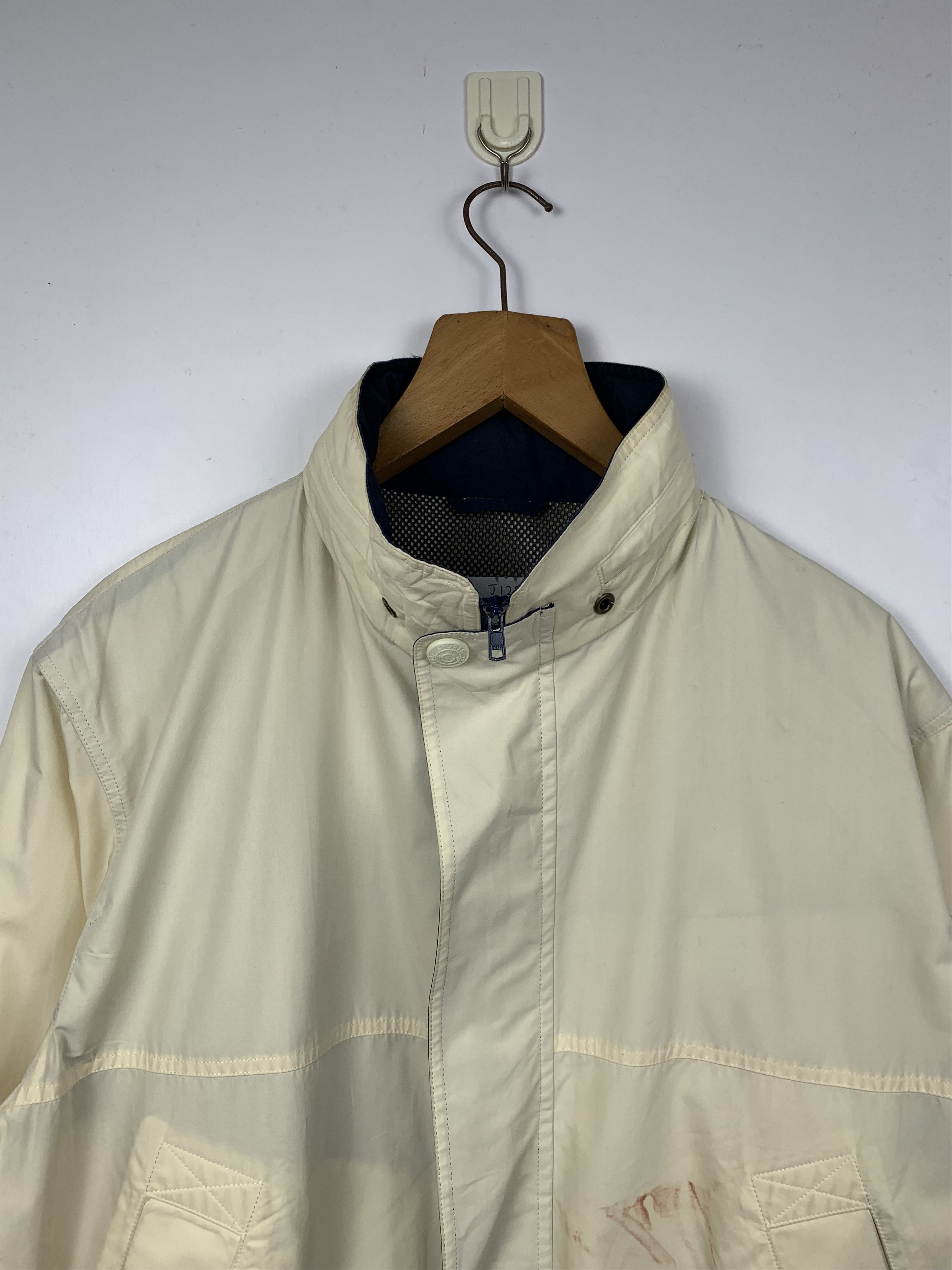 Burberry Vintage 90s Burberrys Jacket J1221 Size US M / EU 48-50 / 2 - 2 Thumbnail