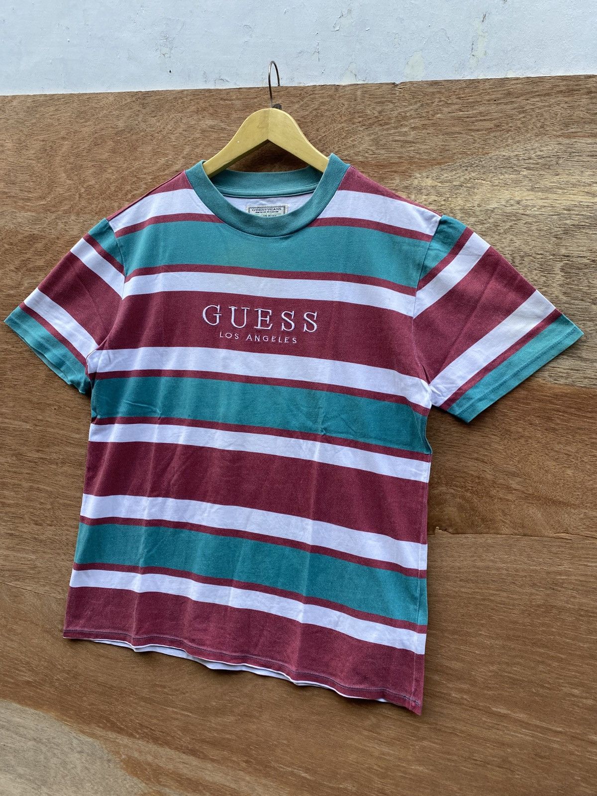 Guess Guess stripped embroidery tshirt Size US M / EU 48-50 / 2 - 3 Thumbnail