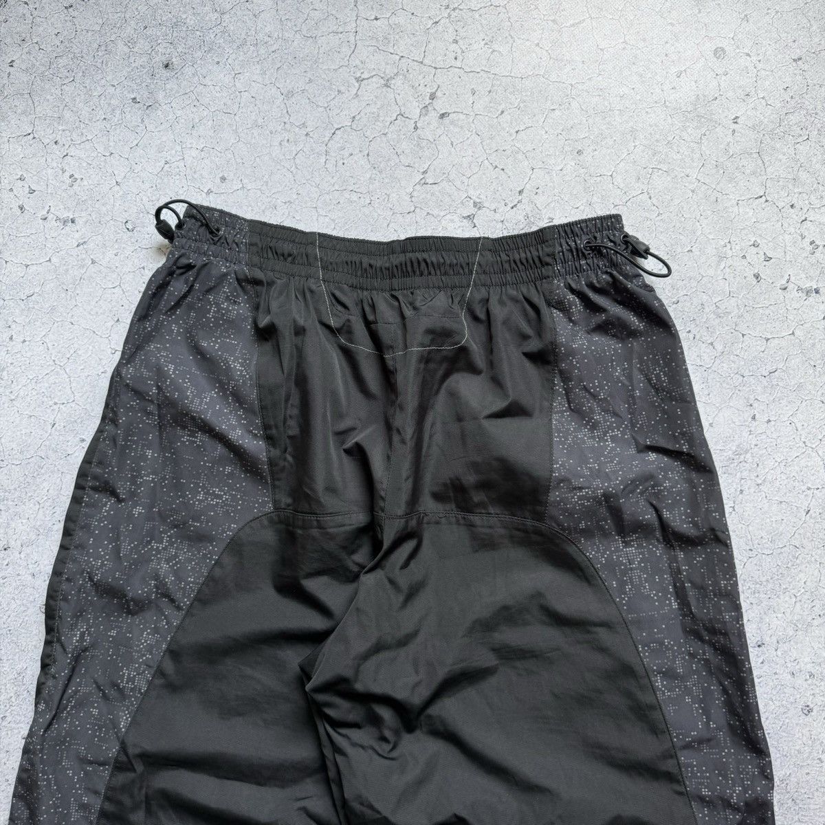 Nike × Vintage Nike Track Set Vintage Jacket and Pants Suit Retro Style Y2K Size US 32 / EU 48 - 22 Thumbnail