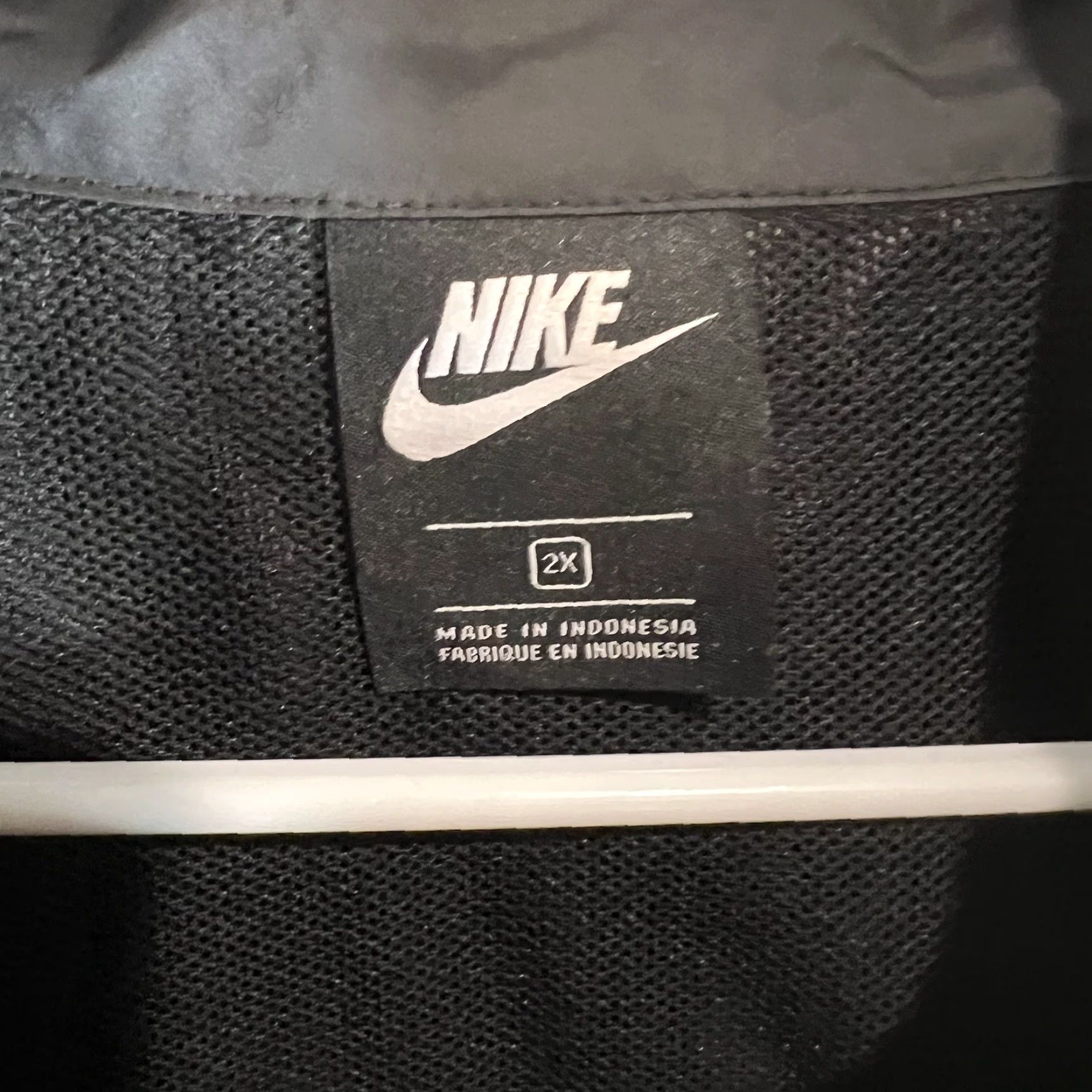 Nike Nike Plus Pullover Jacket Unisex Adults 2XL Light Shell Khaki/Tan/Black Big & Tall Womens Mens Size XXL / US 16-18 / IT 52-54 - 3 Thumbnail