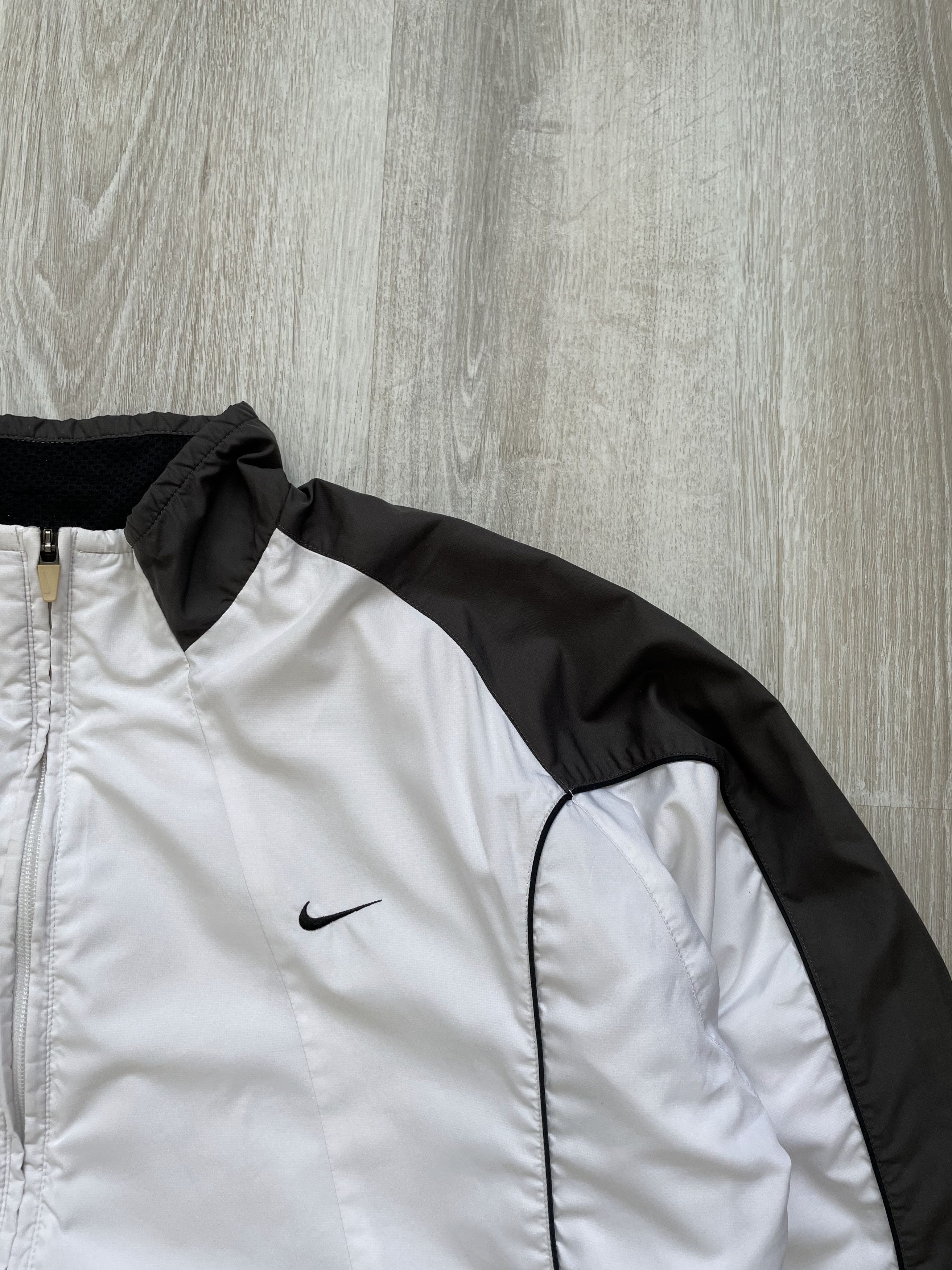 Nike Vintage Nike Nylon Light Track Olimpic Swoosh Jacket Size US XL / EU 56 / 4 - 3 Thumbnail