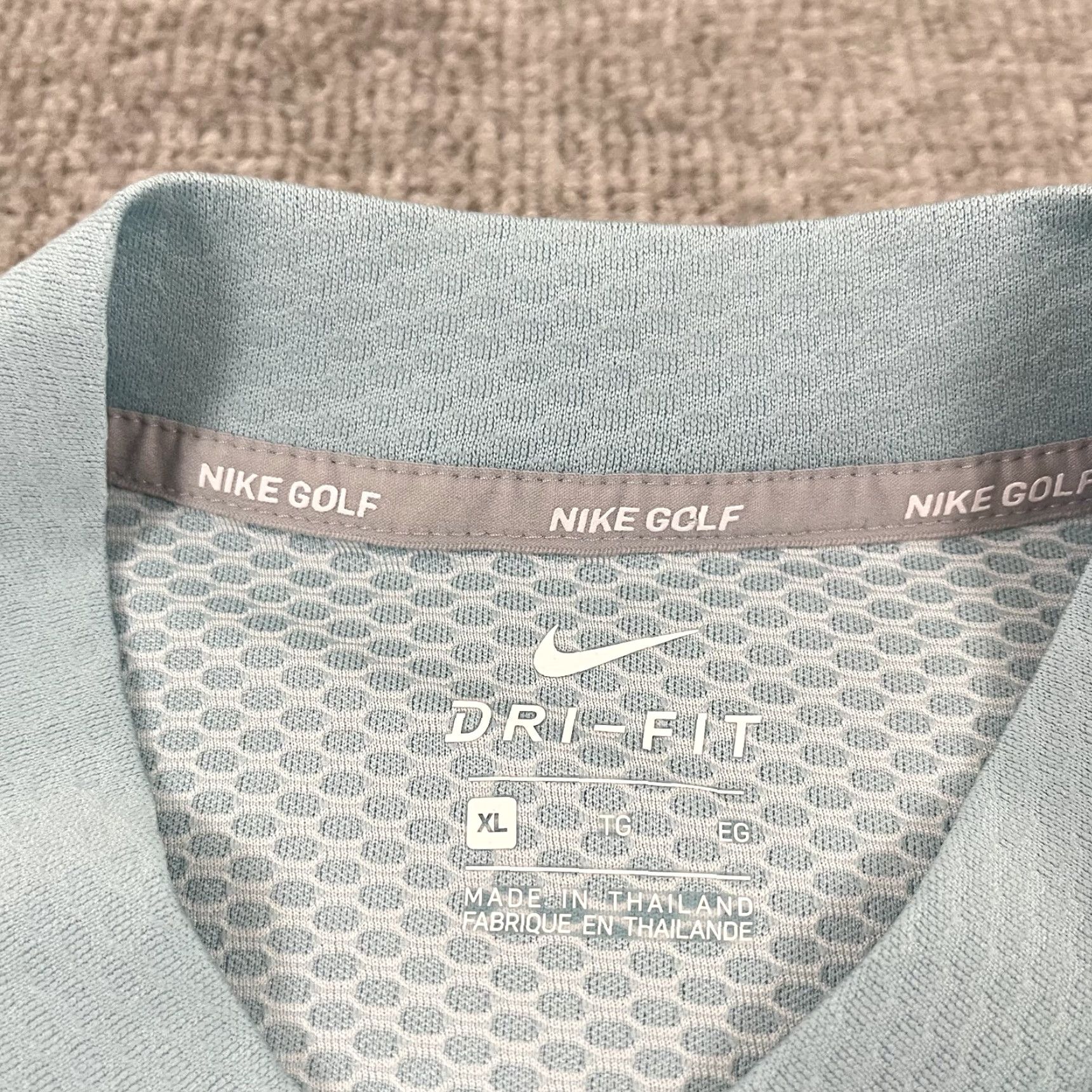 Nike NIKE Dri-Fit Golf Polo Shirt Womens XL Blue Sleeveless Zip Polo Casual Athletic, Shirt, Pullover, Classic Outdoor Sports, Golf, Tennis, Women Size XL / US 12-14 / IT 48-50 - 4 Thumbnail