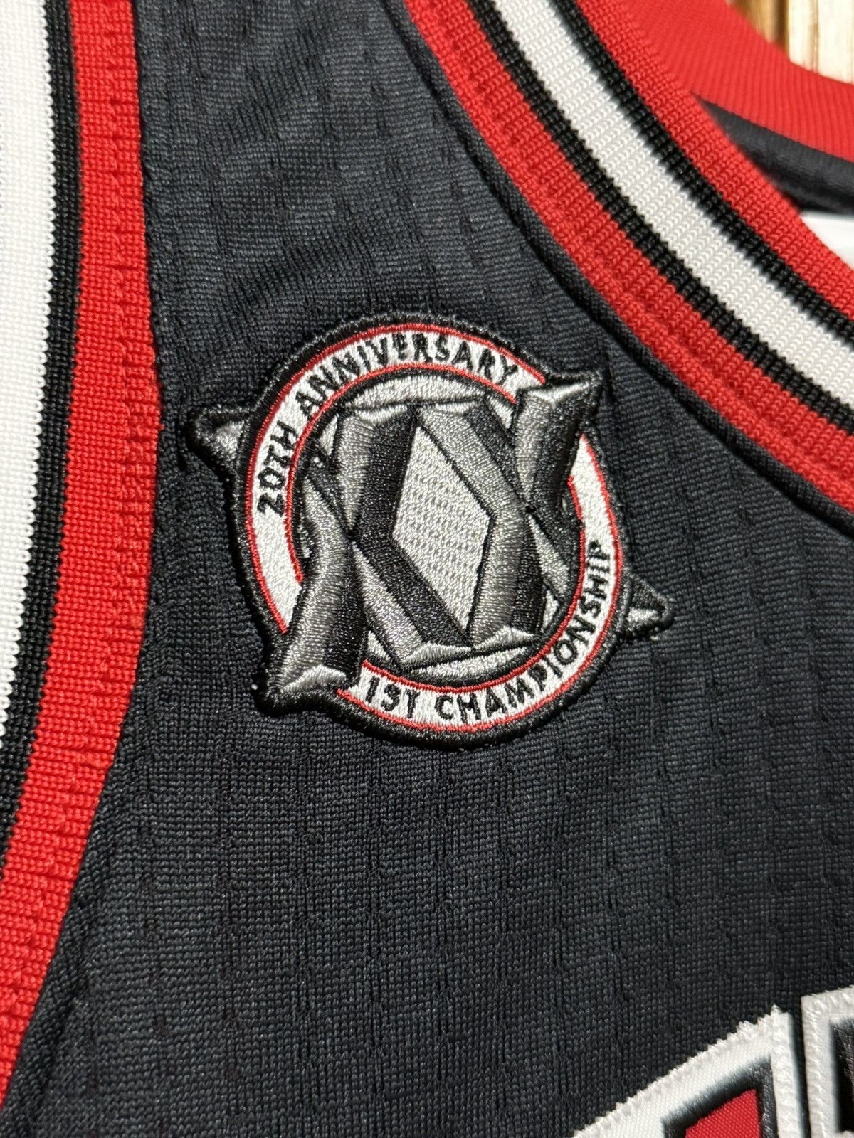 Mitchell & Ness Mitchell and Ness Authentic Derrick Rose Jersey Size US M / EU 48-50 / 2 - 4 Thumbnail