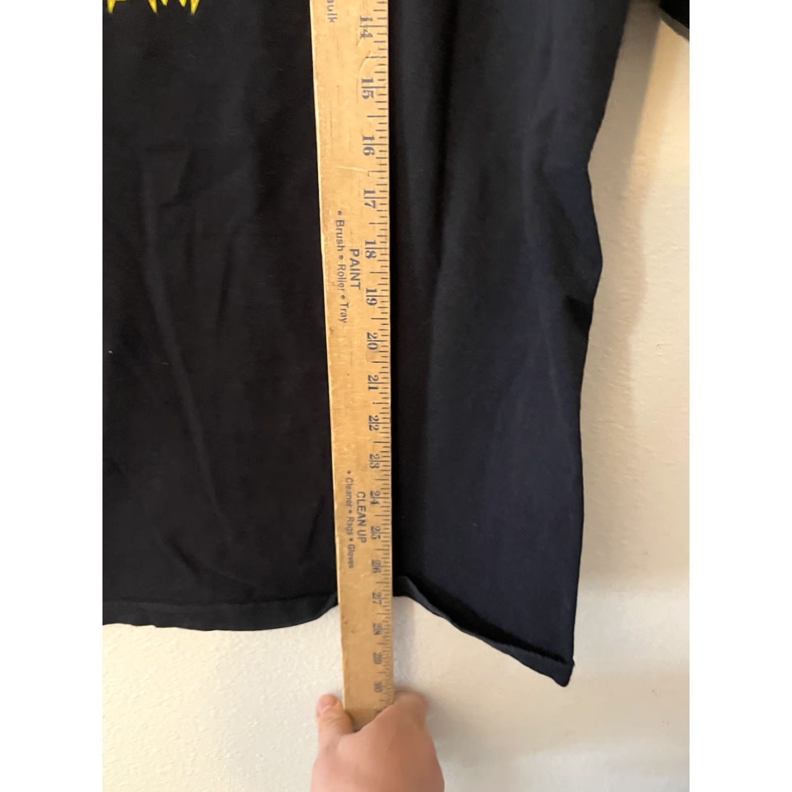 Hanes vintage Def Leppard rock & roll t-shirt Hanes heavyweight black Large Handed to Men Size US L / EU 52-54 / 3 - 6 Thumbnail