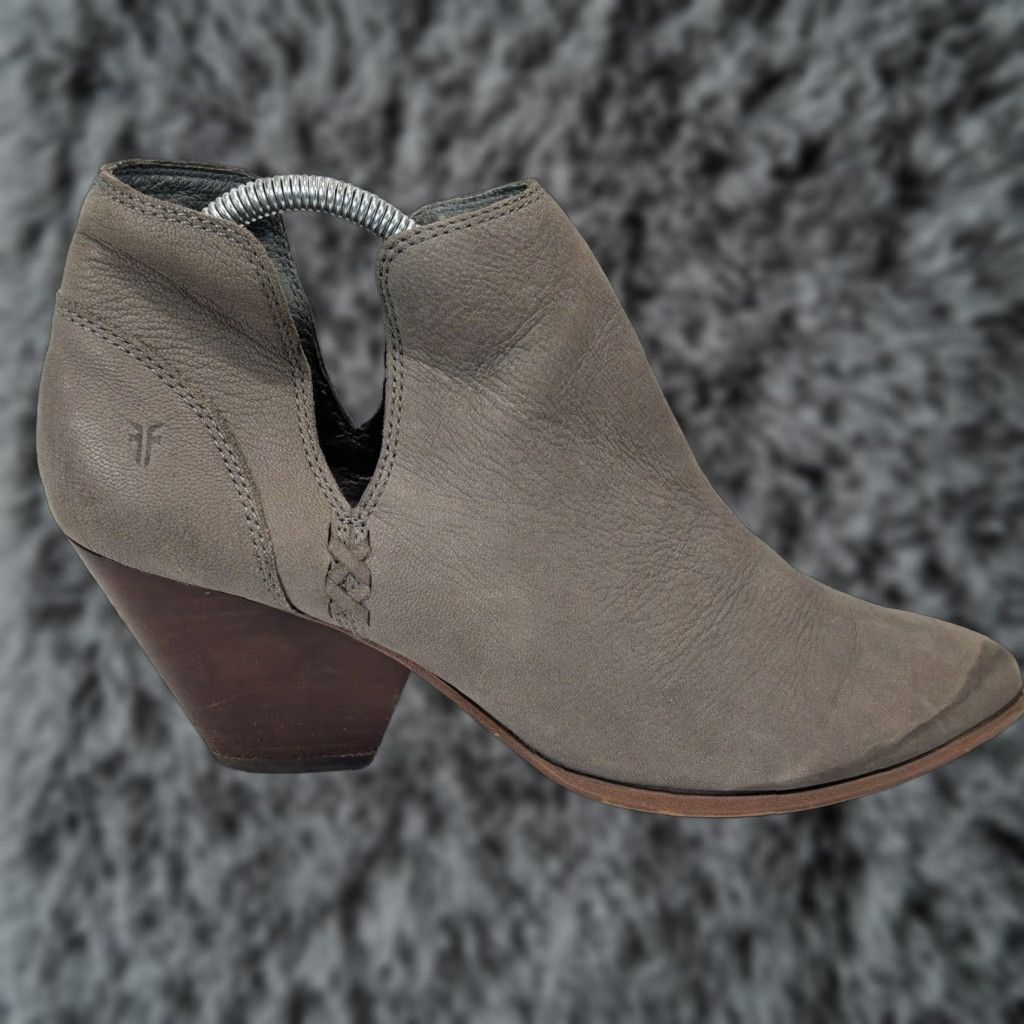 Frye FRYE Reina Cut Out Leather Ankle Boots Women's Size 10 Gray Block Heel 3 Inch Boots Size US 10 / IT 40 - 1 Thumbnail