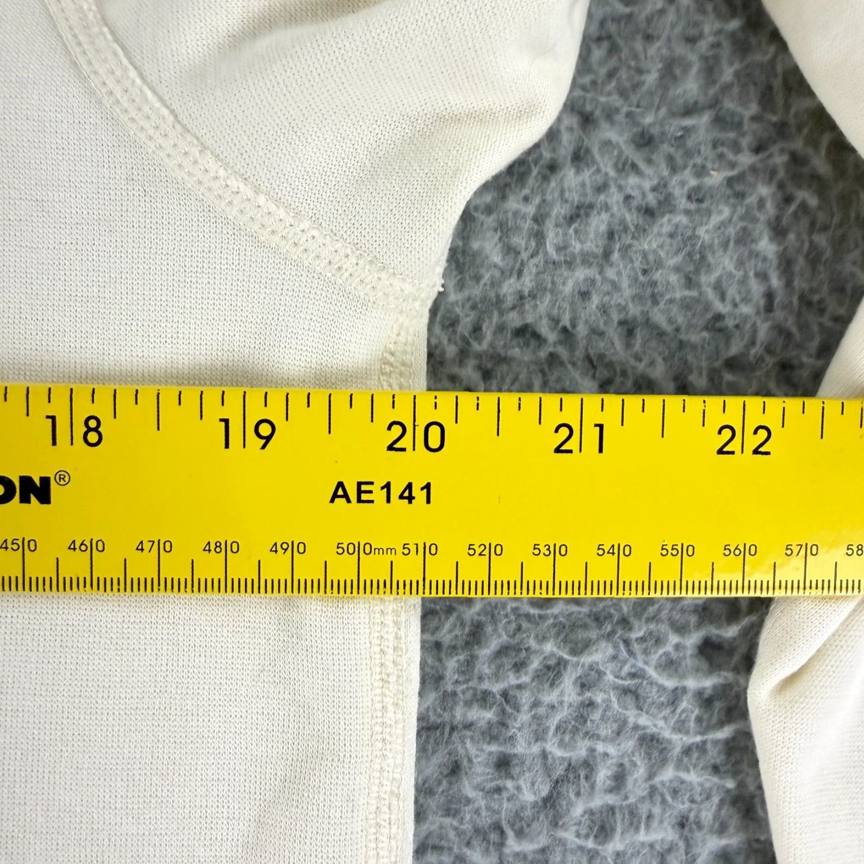 Vintage NoBull Performance Logo Sweater Womens Medium Ivory Crew Neck Pullover LS Size M / US 6-8 / IT 42-44 - 5 Thumbnail