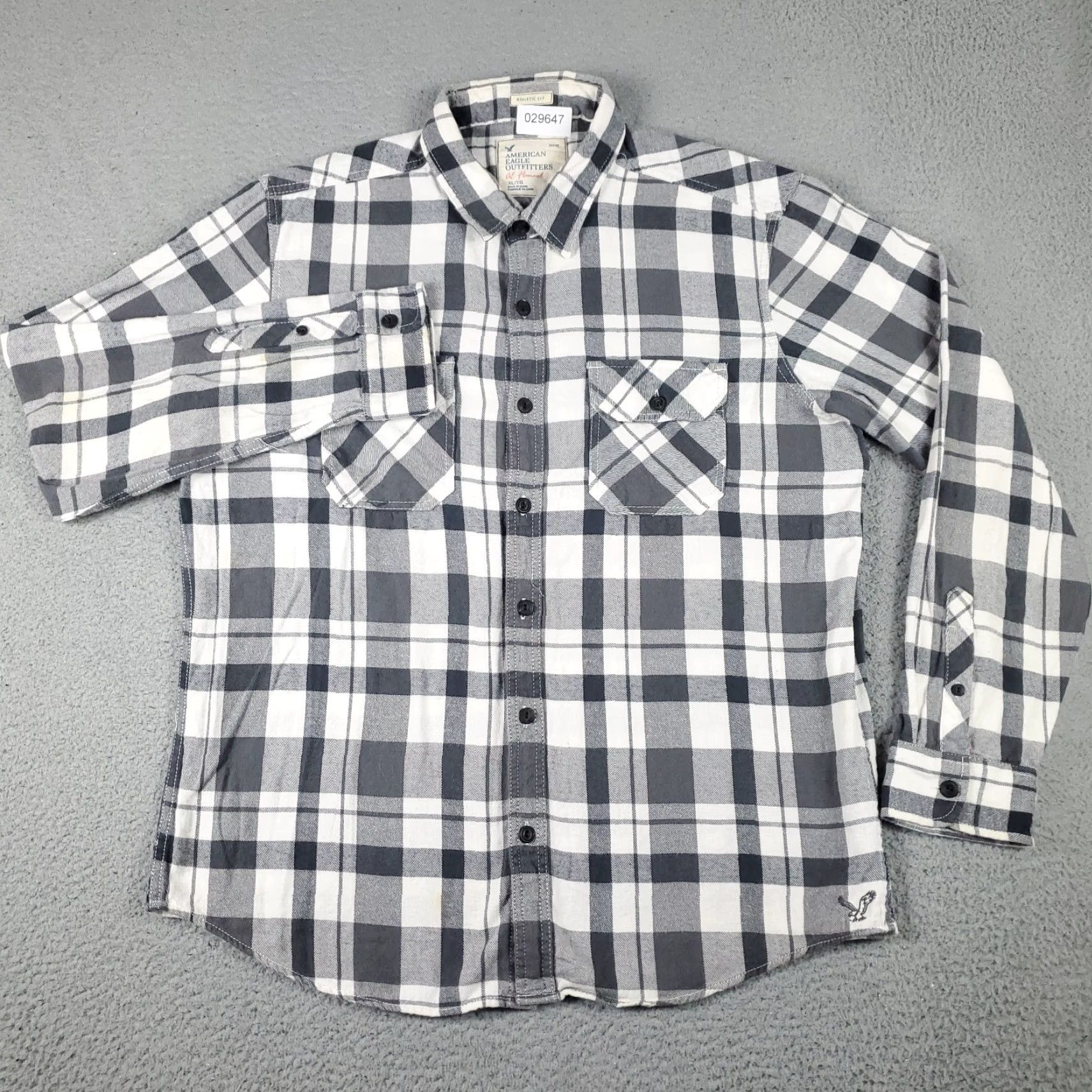 American Eagle Outfitters American Eagle Shirt Mens XL Gray Plaid Outdoors Button Up Long Sleeve Size US XL / EU 56 / 4 - 2 Thumbnail