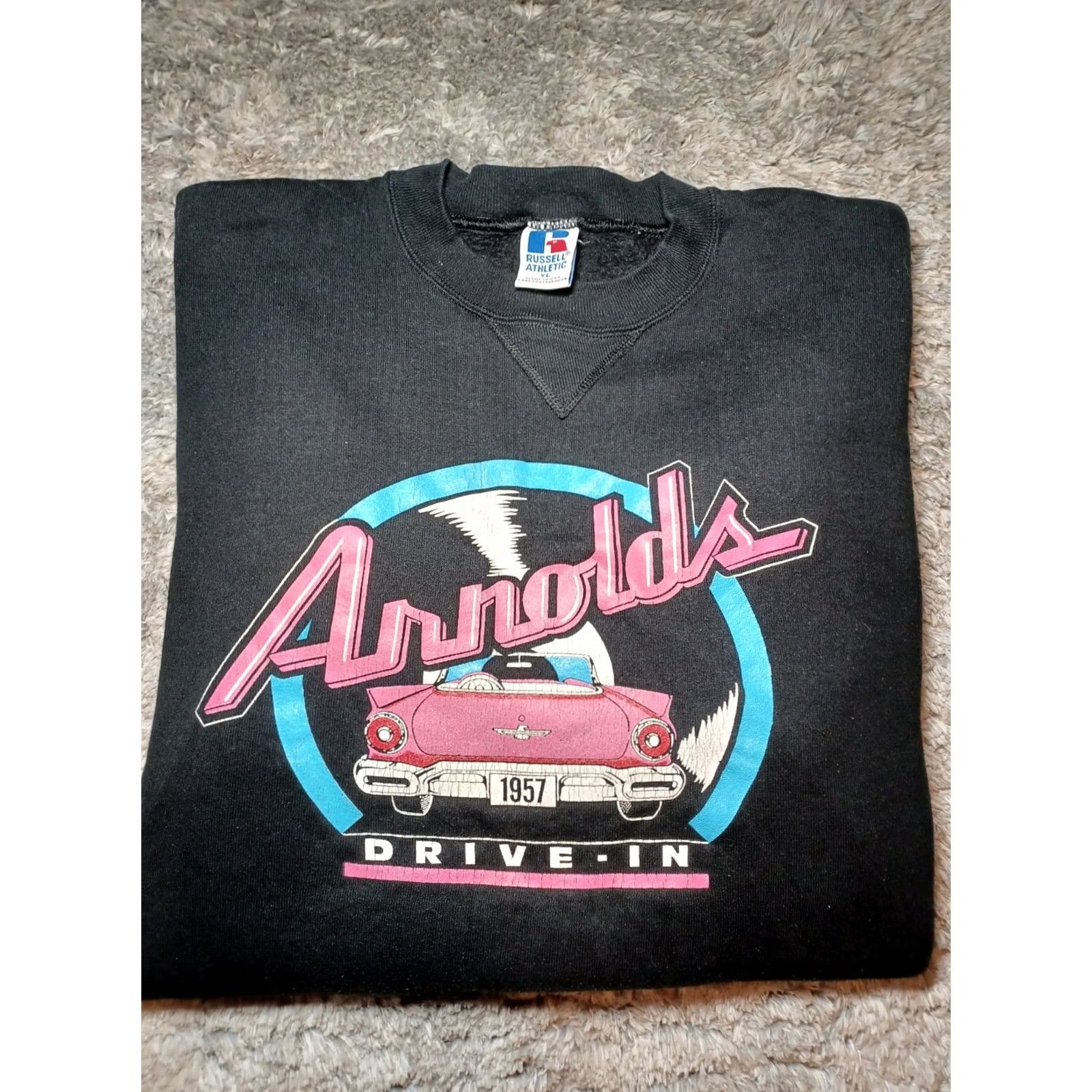 Vintage VINTAGE Russell Athletic Sweatshirt XL Happy Days TV Show Arnold's Drive In 90s Black Mens Size US XL / EU 56 / 4 - 2 Thumbnail