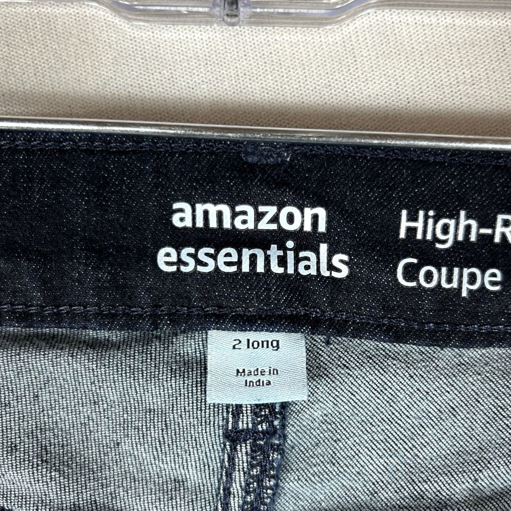 Essentials Amazon Essentials Jeans Womens 2 High Rise Skinny Dark Wash Denim NWT 31 in Inseam Mens? Size 26" / US 2 / IT 38 - 7 Thumbnail