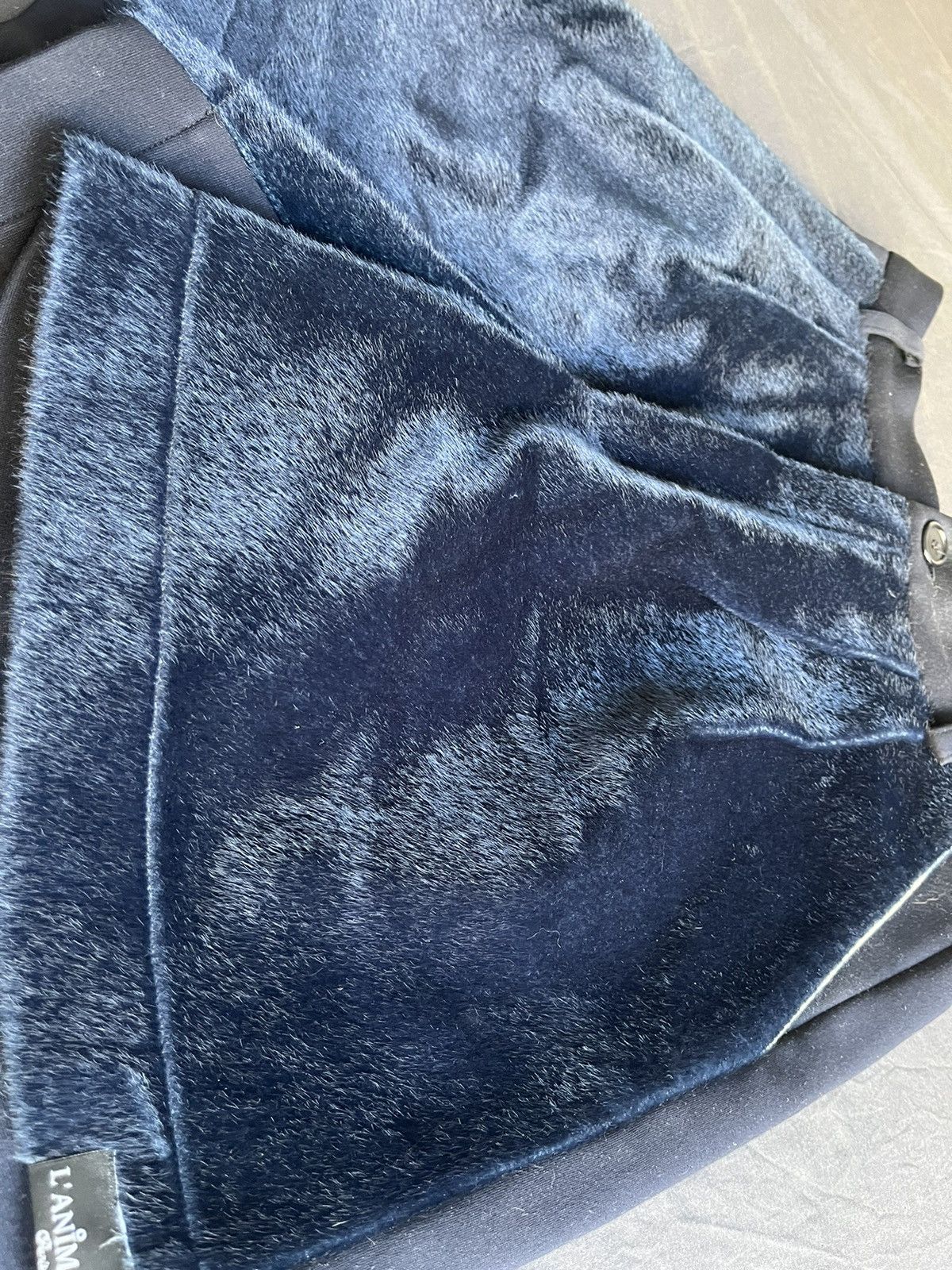 Vintage L‘animale fur shorts in steel-blue Size US 30 / EU 46 - 2 Thumbnail