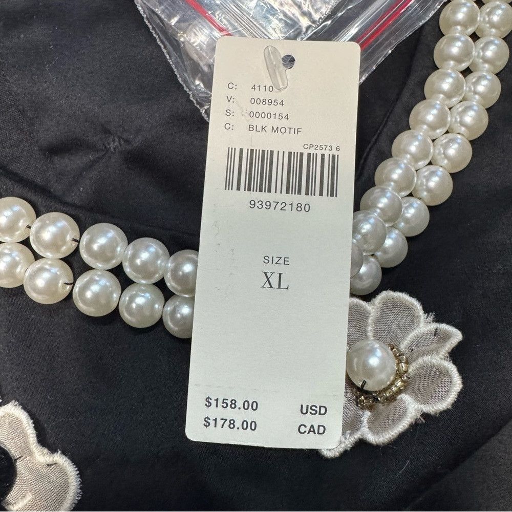 Anthropologie NWT New $158 Maeve 3D Flower Pearl Black Top Size XL Size XL / US 12-14 / IT 48-50 - 7 Thumbnail