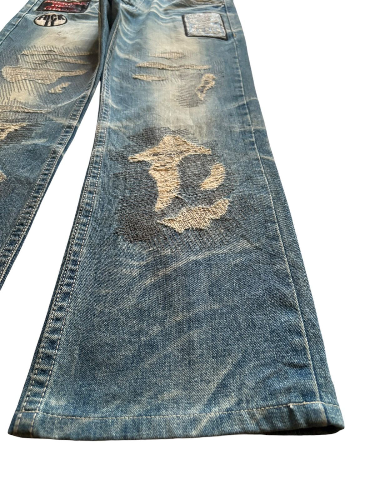 Japanese Brand Vintage Japanese Brand Mud Wash Patch Distressed Baggy Jeans Size US 34 / EU 50 - 7 Thumbnail