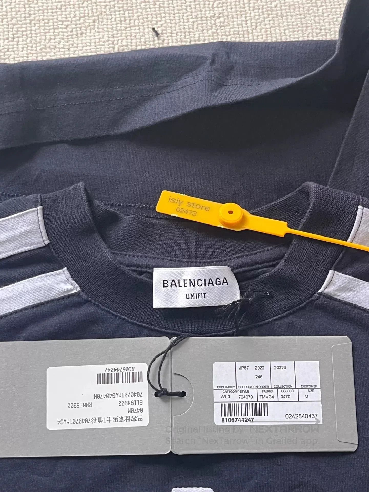 Balenciaga Balenciaga FW22 Logo Stripe Crewneck T-Shirt. Size US M / EU 48-50 / 2 - 4 Thumbnail
