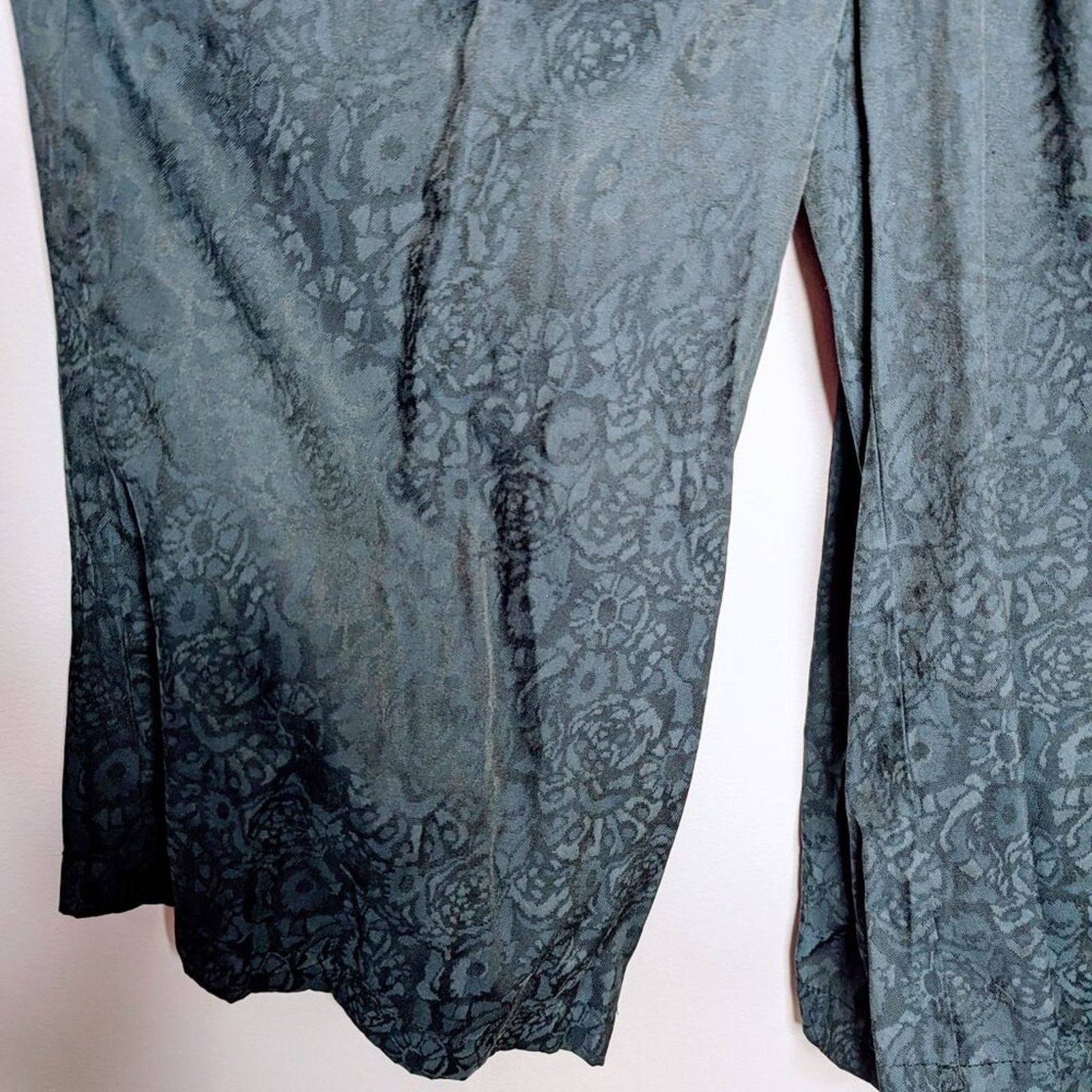 Anthropologie Anthropologie Ettitwa Navy Blue Floral Print Jumpsuit Size 2 Size 26" / US 2 / IT 38 - 6 Thumbnail