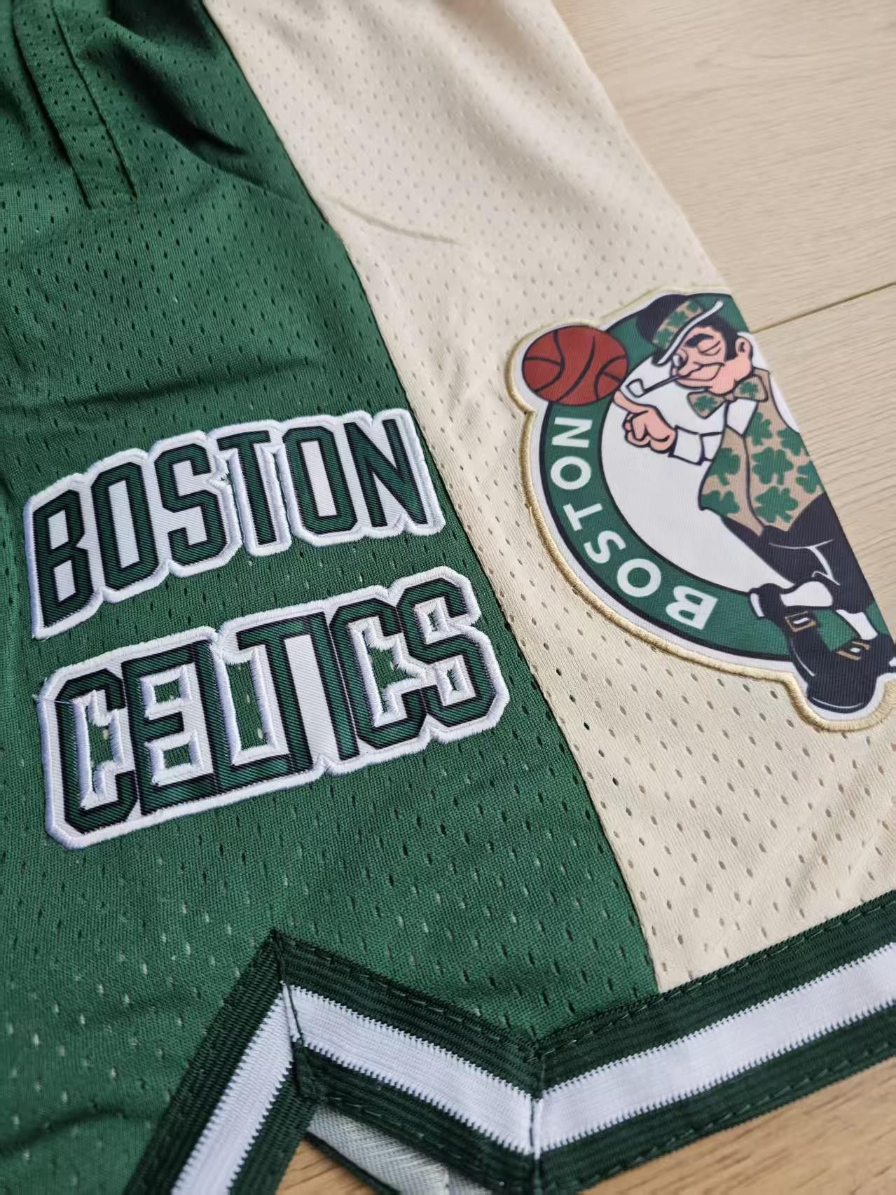 NBA Boston Celtics Short With Pocket M Size Size US 32 / EU 48 - 3 Thumbnail