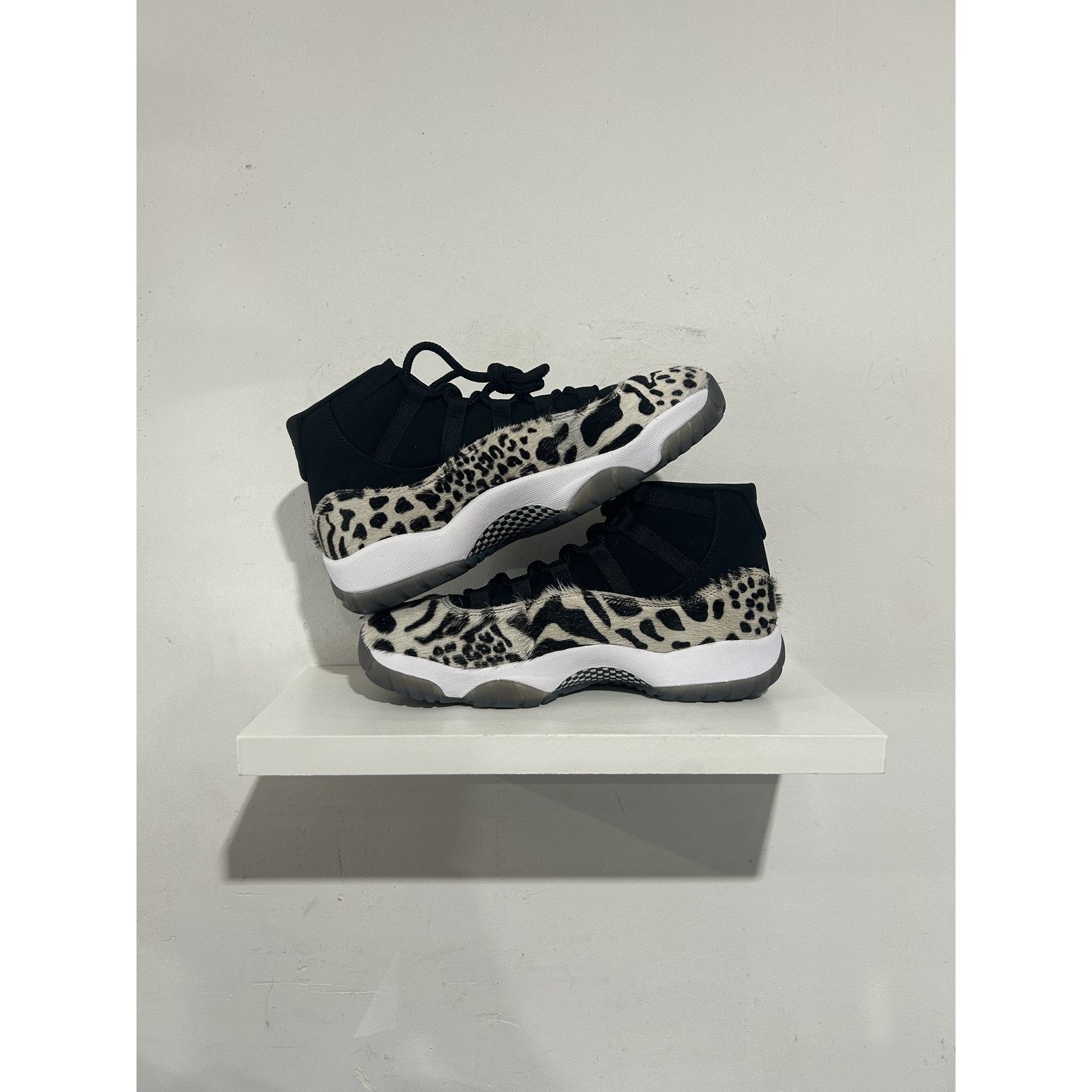 Jordan Brand JORDAN 11 RETRO ANIMAL INSTINCT SIZE 12W (10.5M) NEW Size US 10.5 / EU 43-44 - 2 Thumbnail